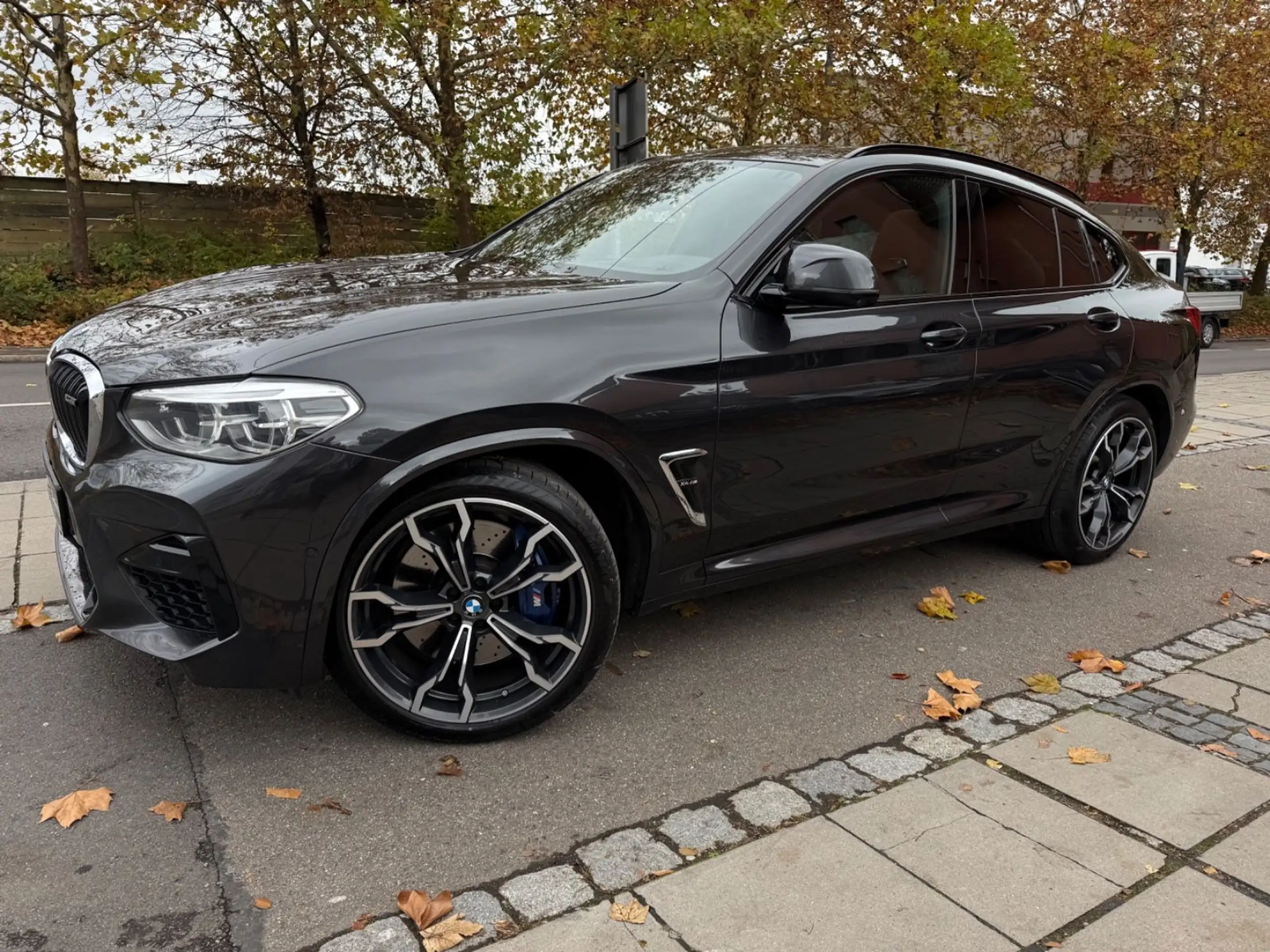 BMW - X4 M