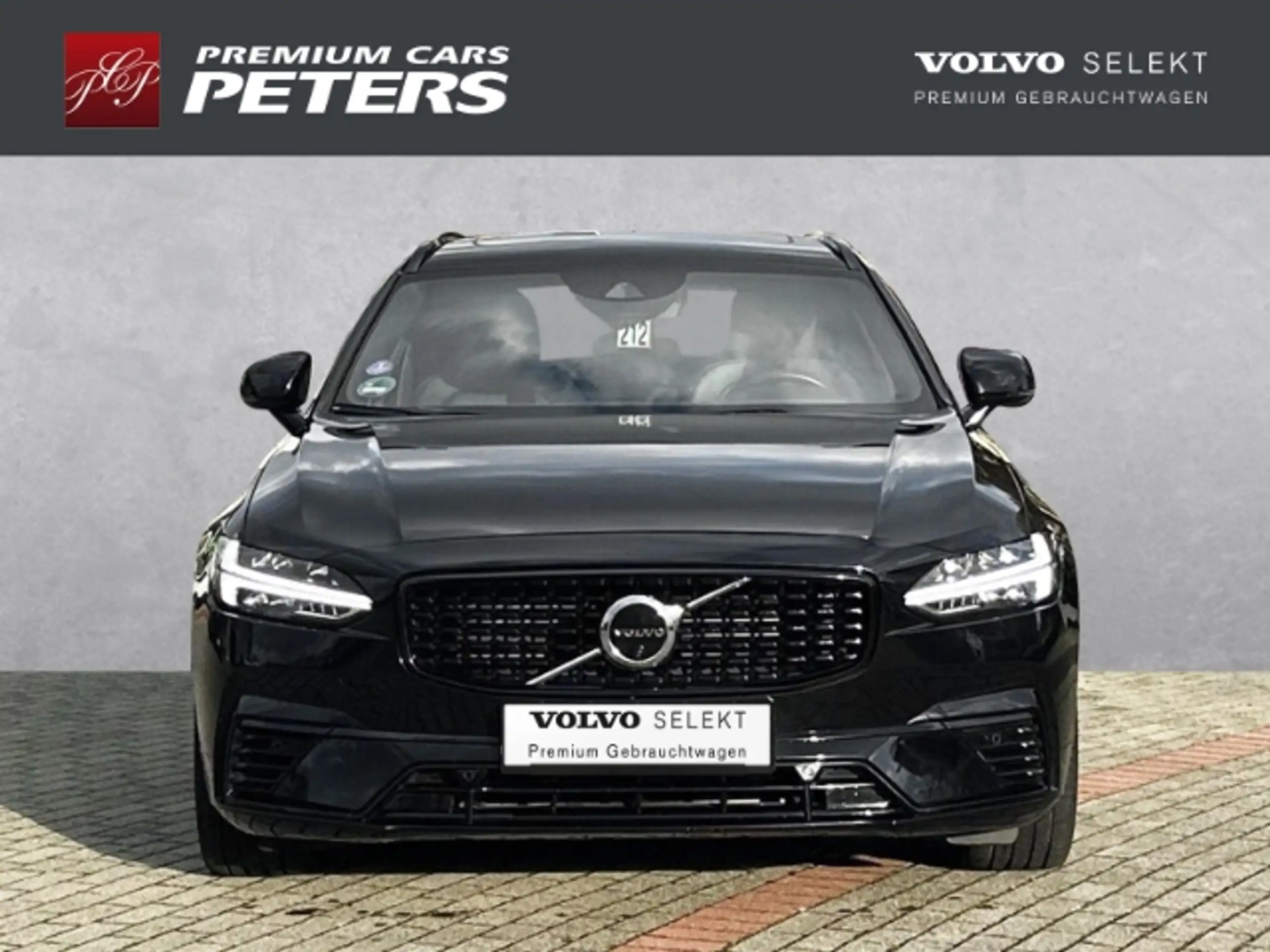 Volvo - V90