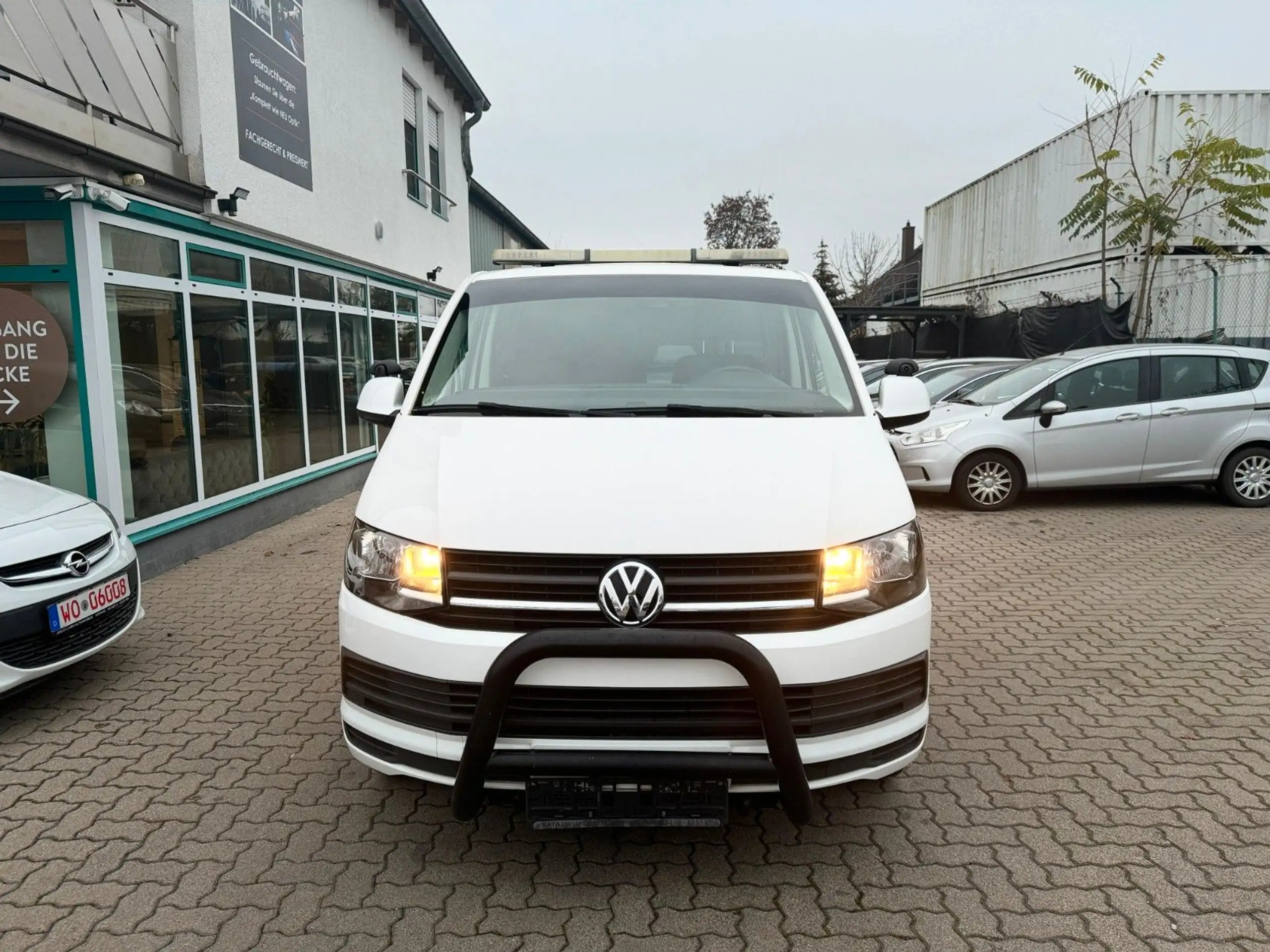 Volkswagen - T6 Transporter