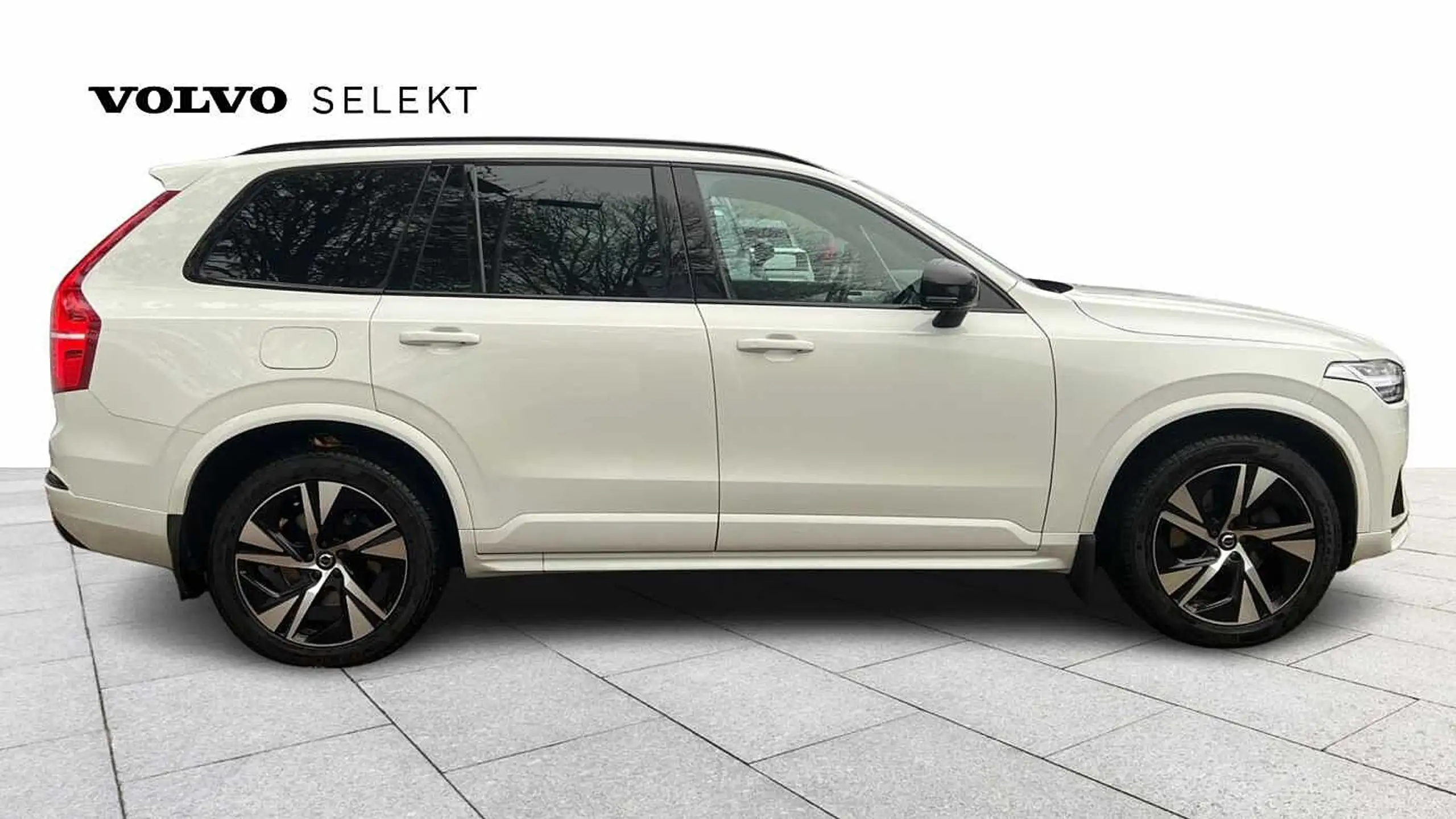 Volvo - XC90