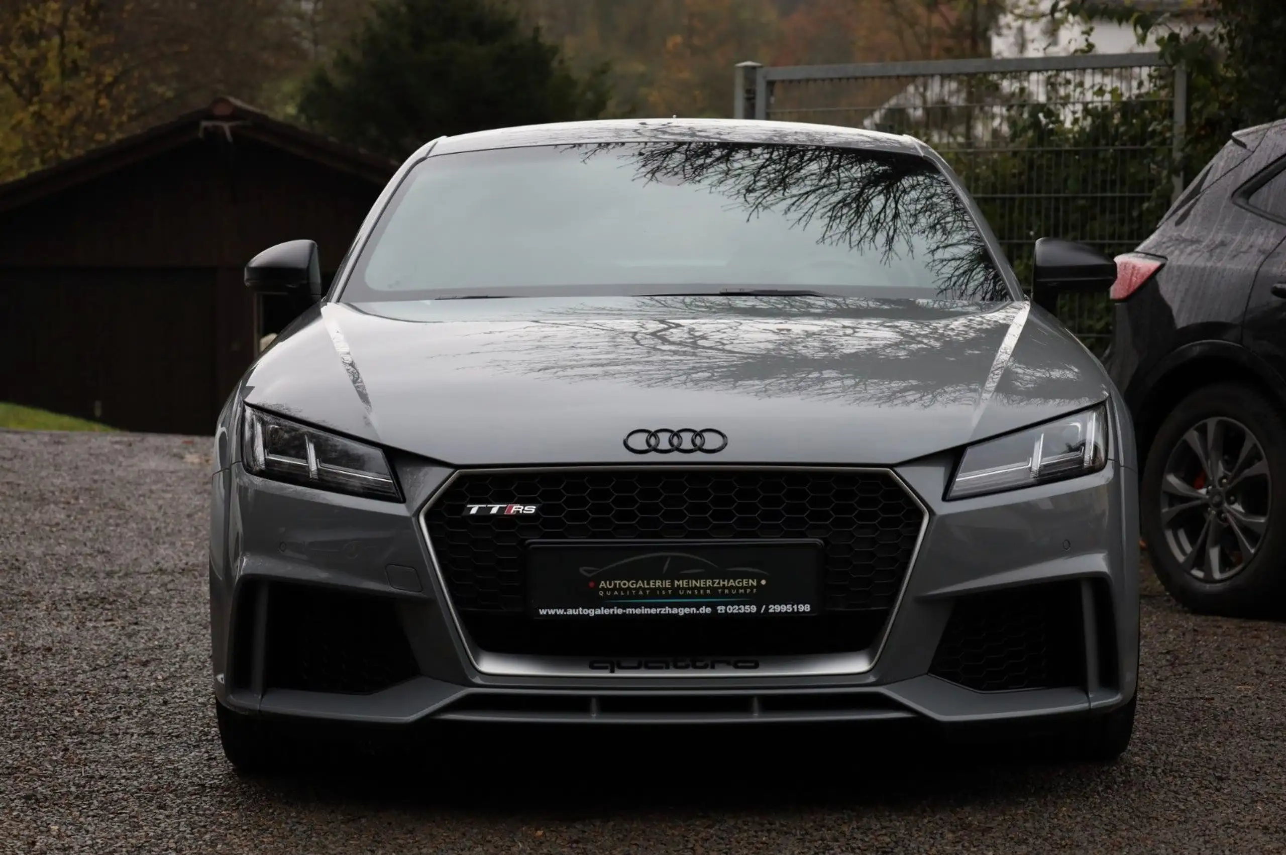 Audi - TT RS