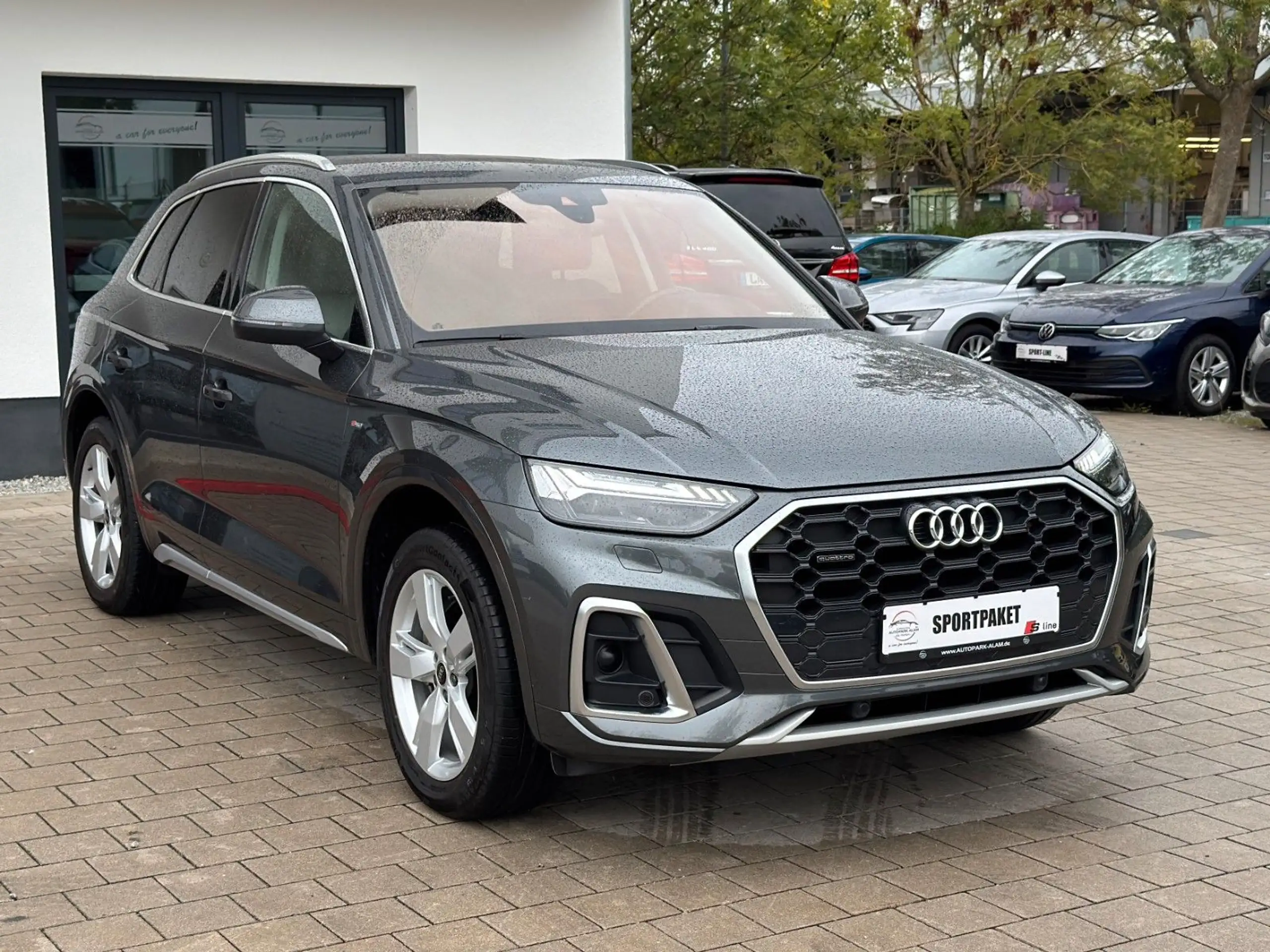 Audi - Q5