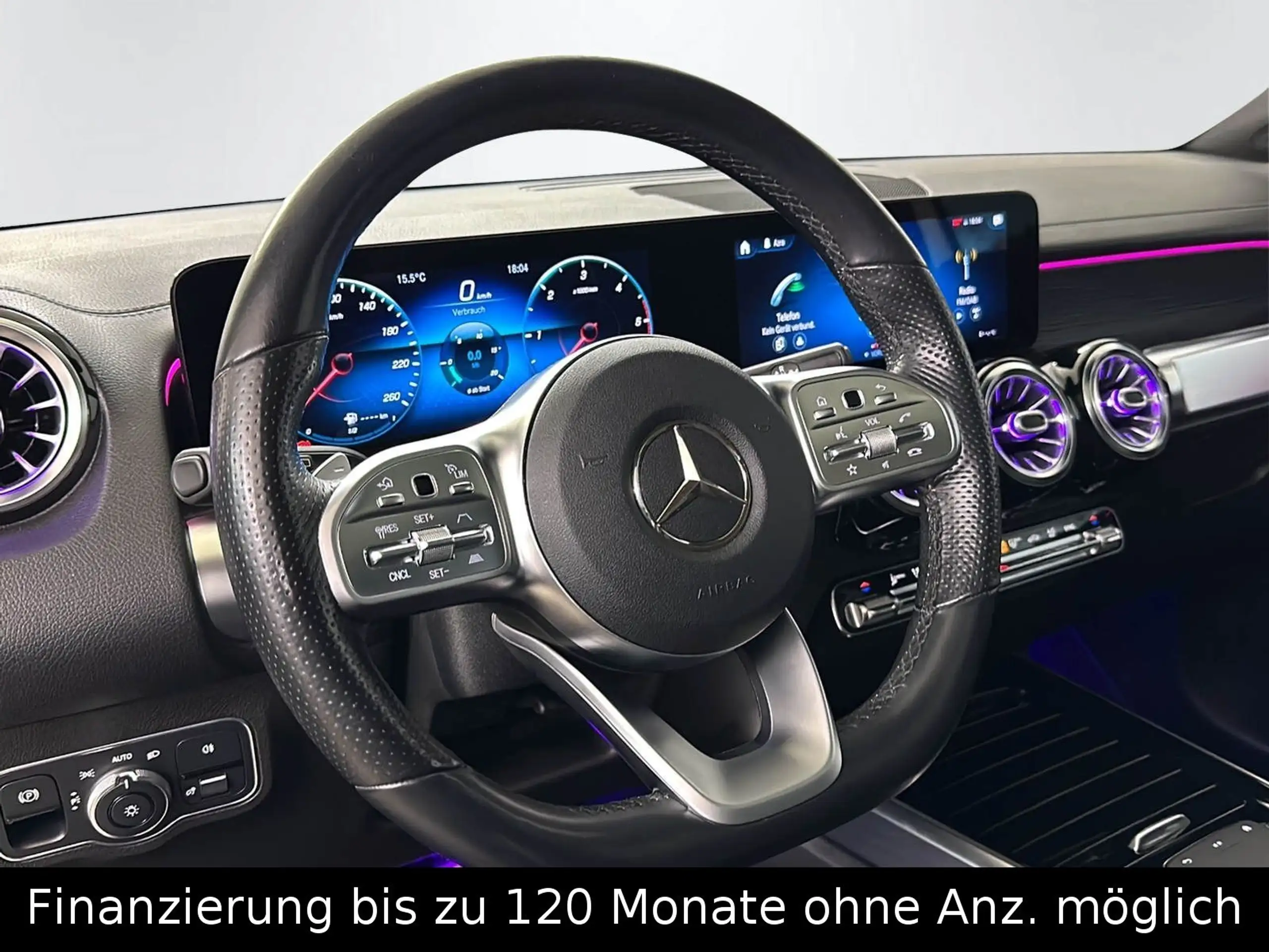 Mercedes-Benz - GLB 220