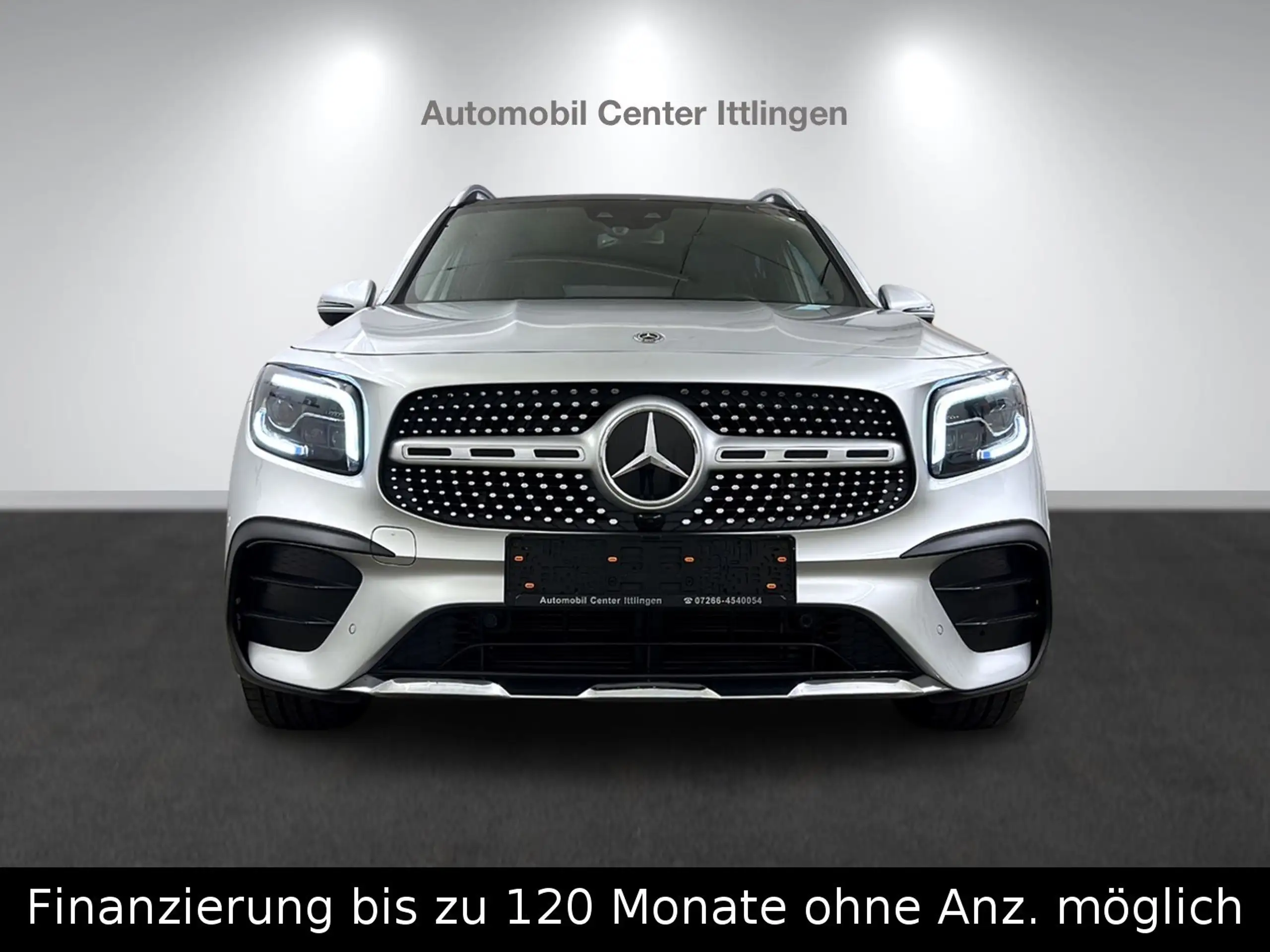 Mercedes-Benz - GLB 220