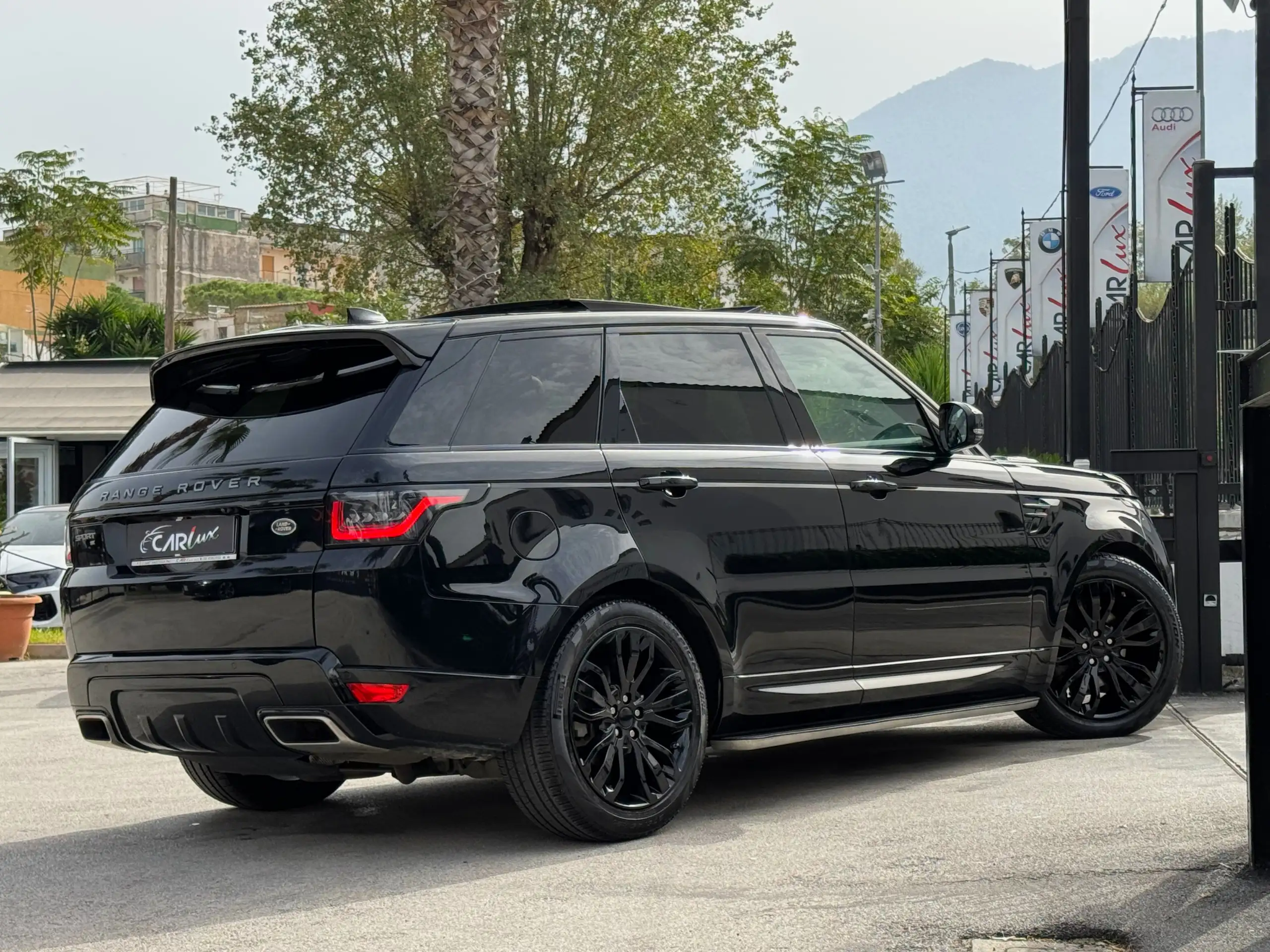 Land Rover - Range Rover Sport