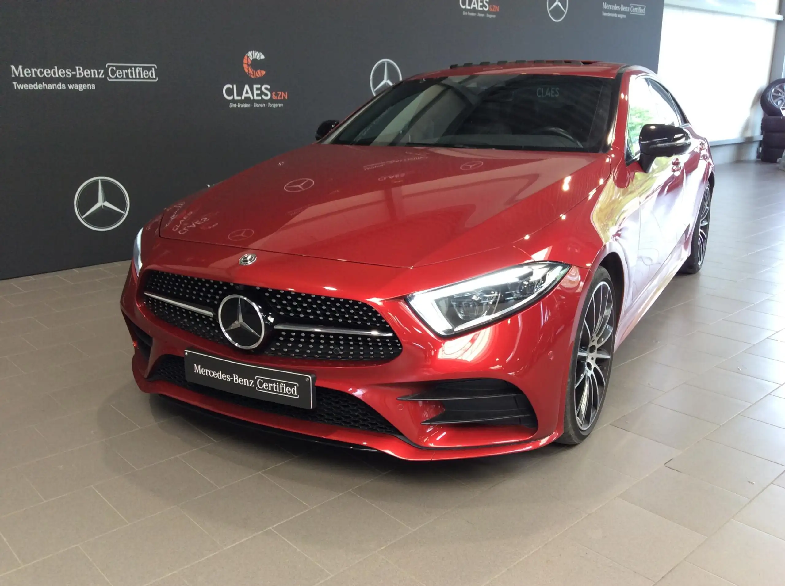 Mercedes-Benz - CLS 300