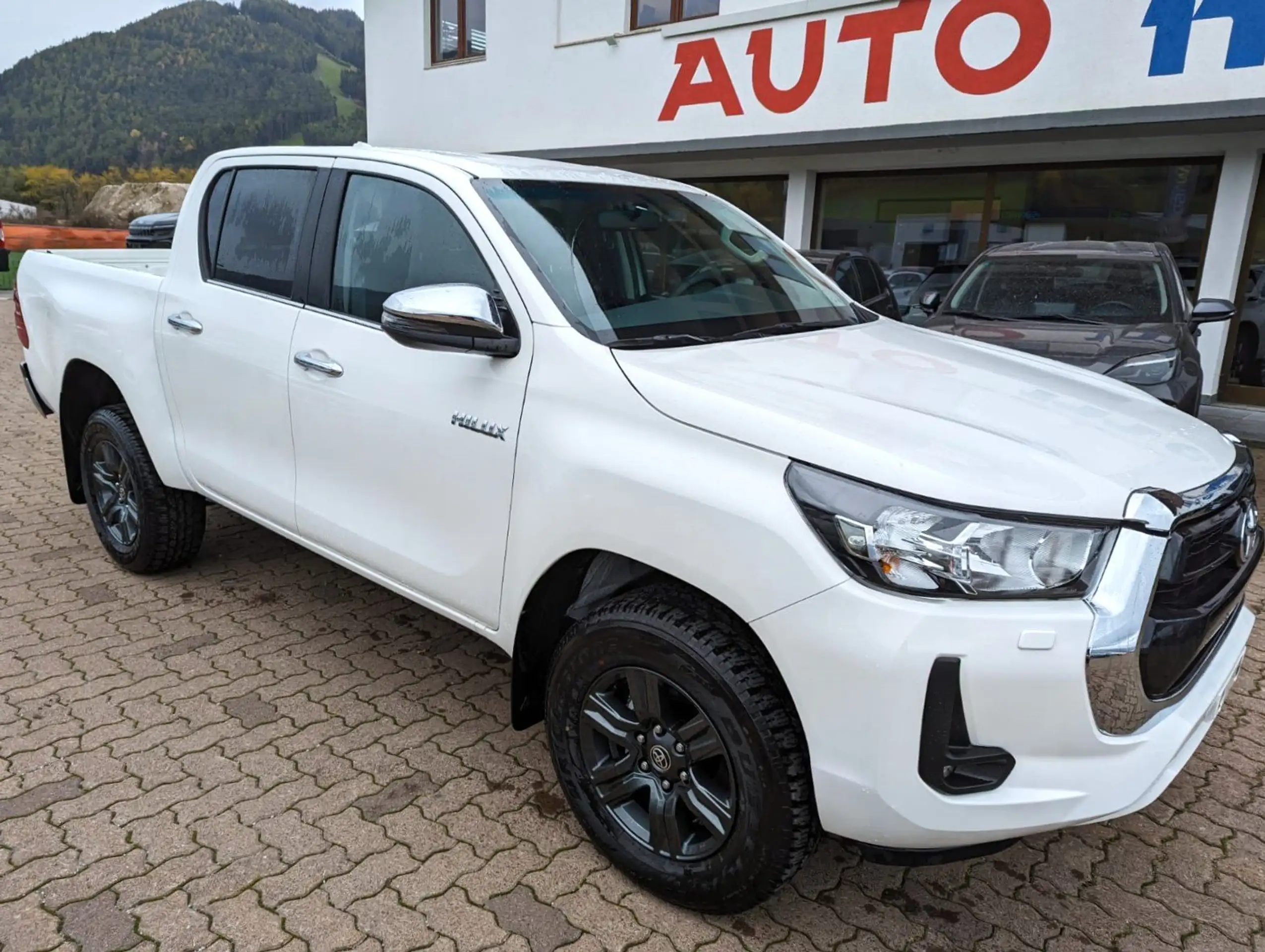 Toyota - Hilux