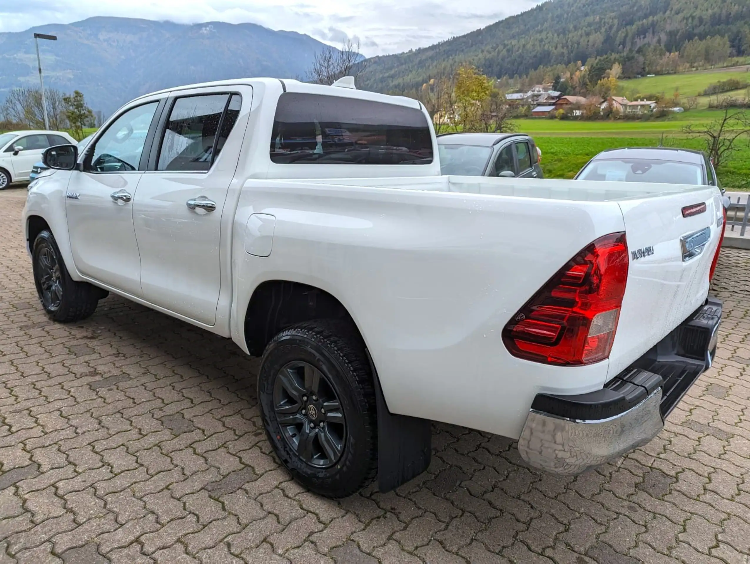 Toyota - Hilux