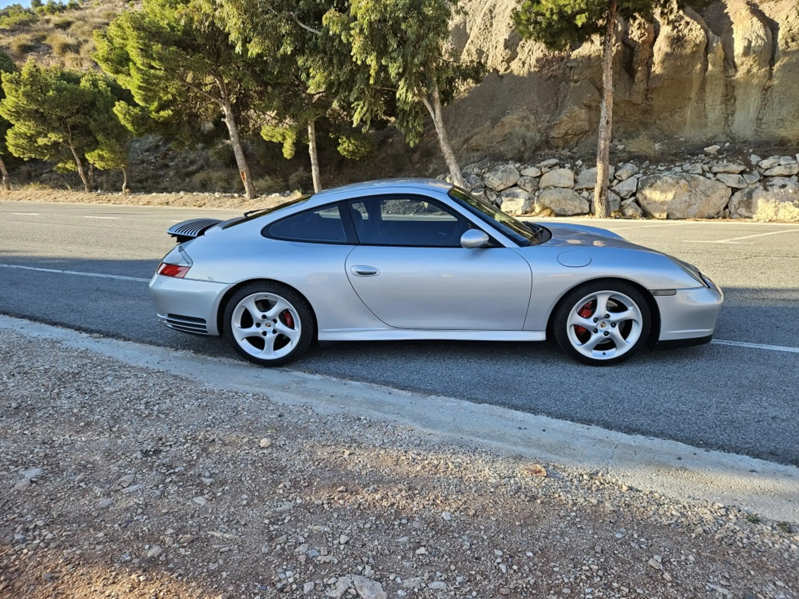 Porsche - 996