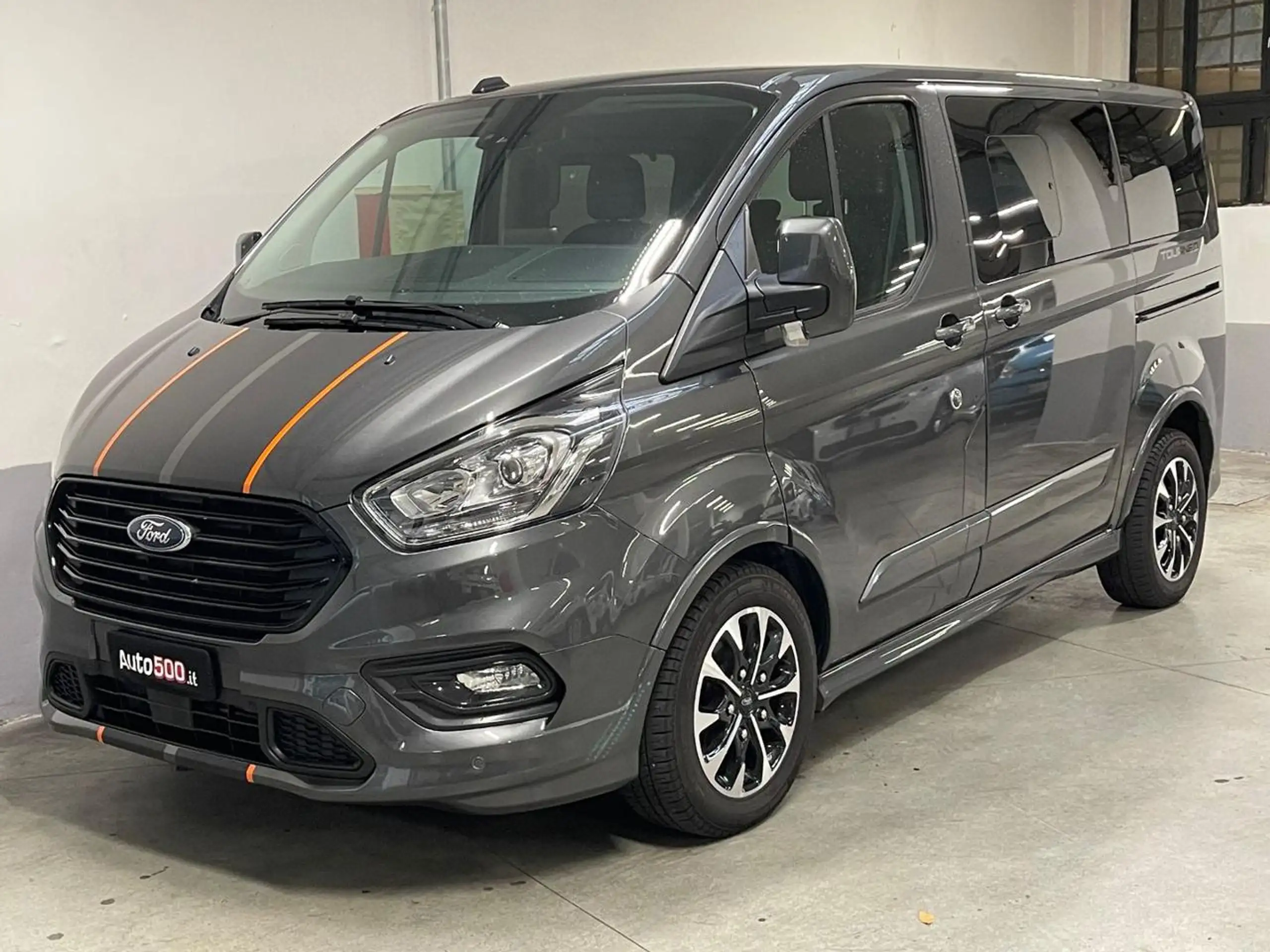 Ford - Tourneo Custom