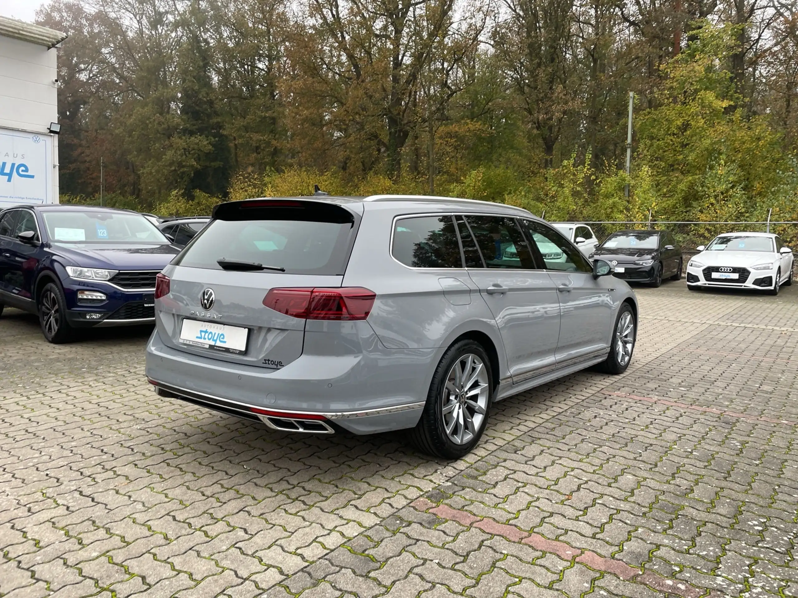 Volkswagen - Passat Variant