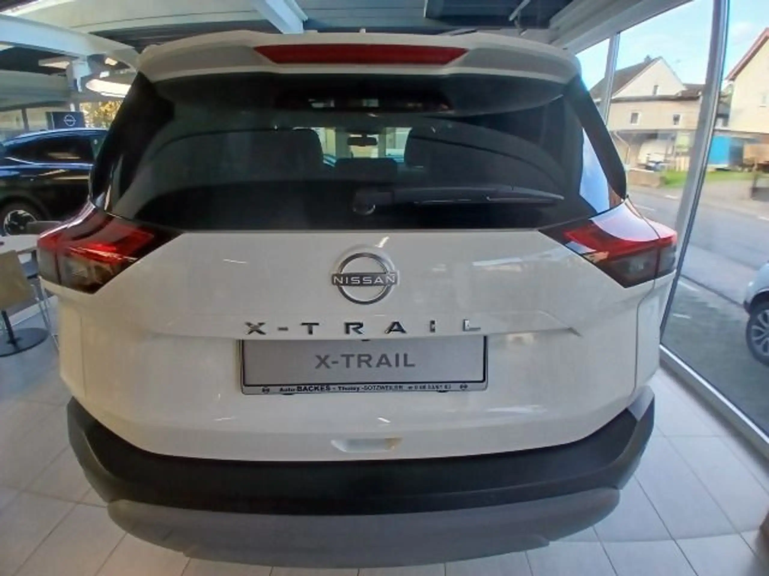 Nissan - X-Trail