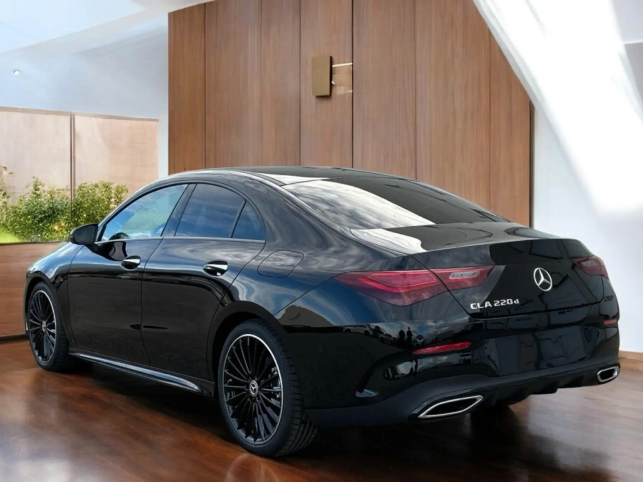 Mercedes-Benz - CLA 220