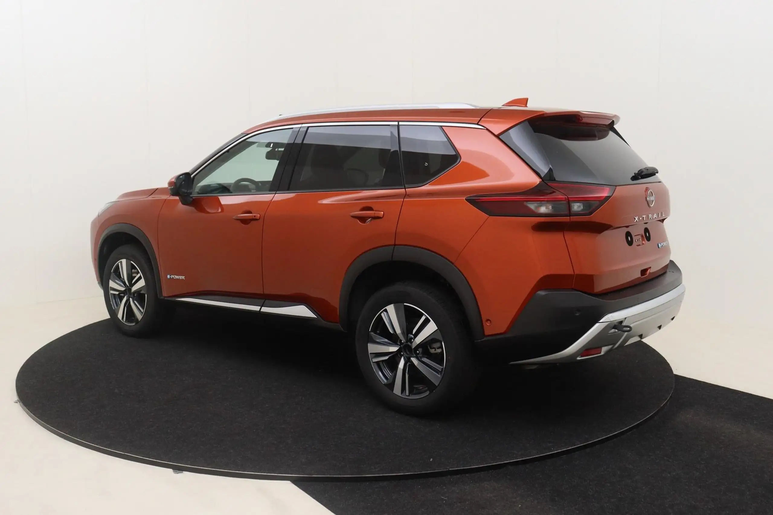 Nissan - X-Trail