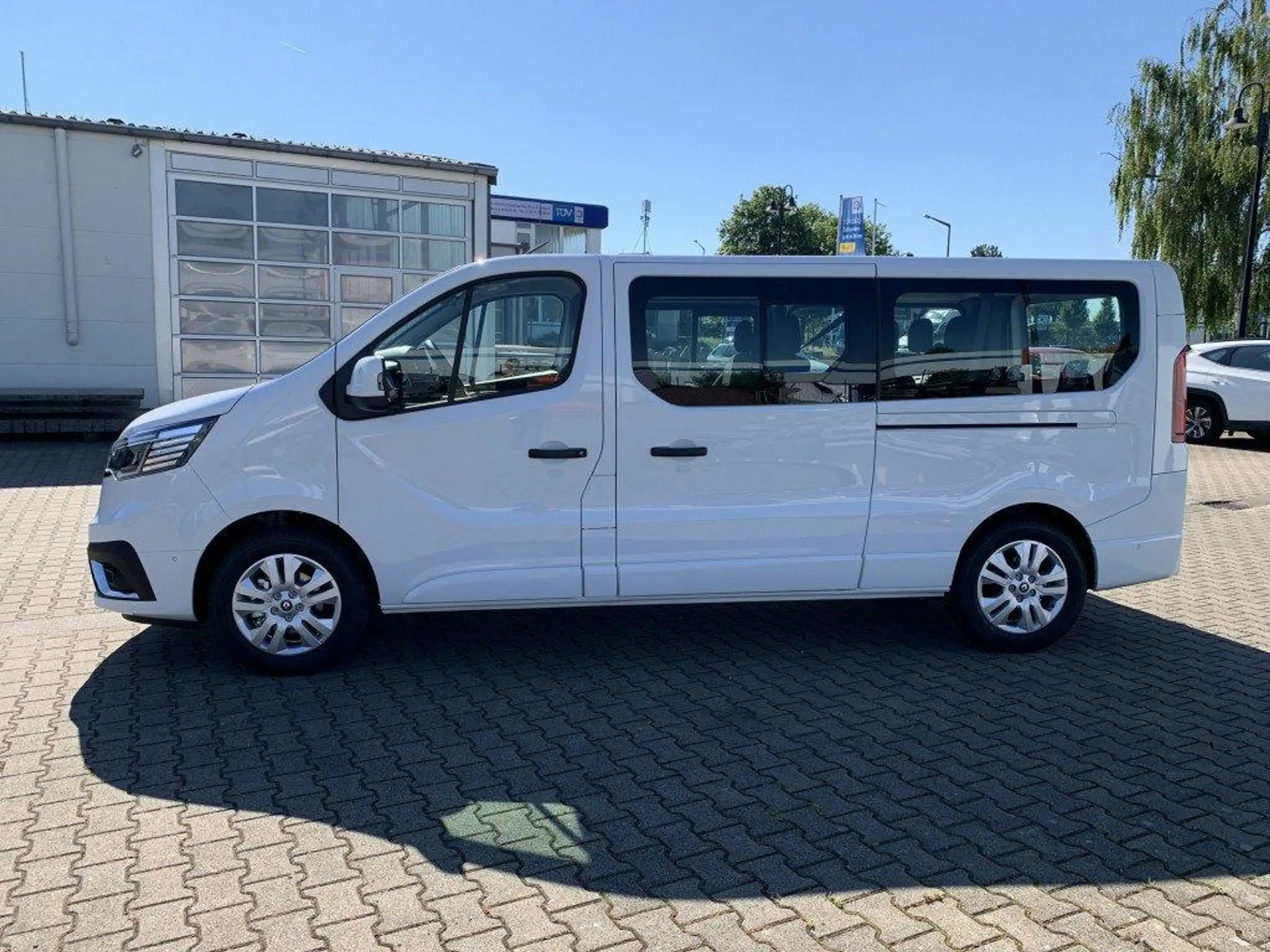 Renault Trafic 2024