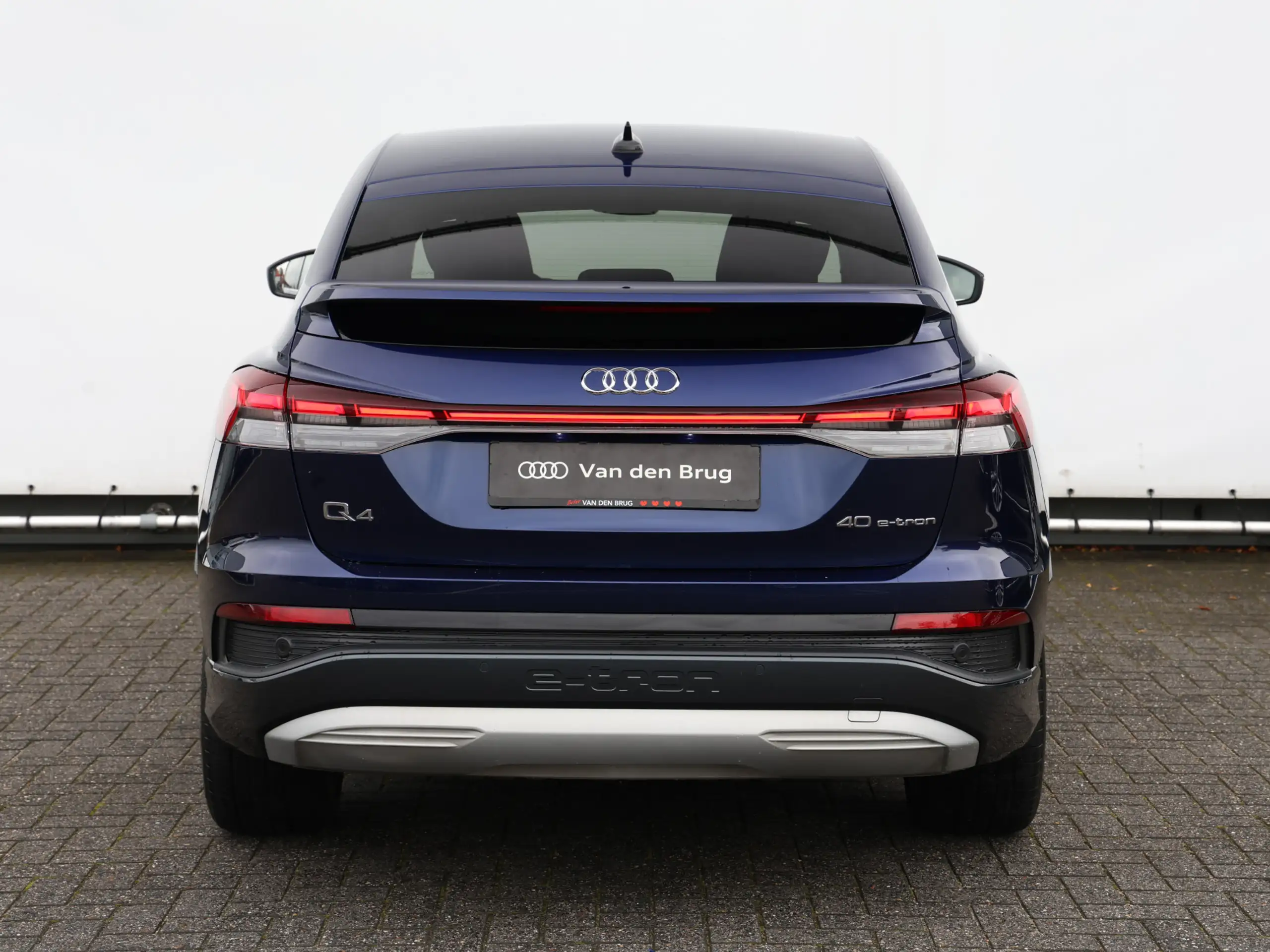 Audi - Q4 e-tron