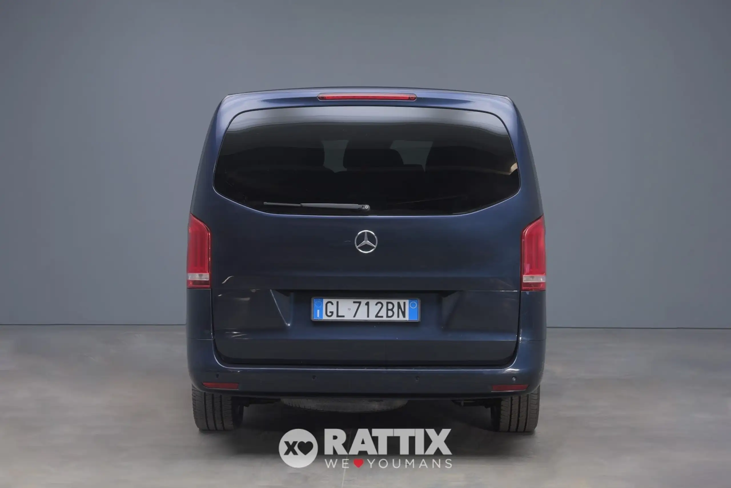 Mercedes-Benz - Vito