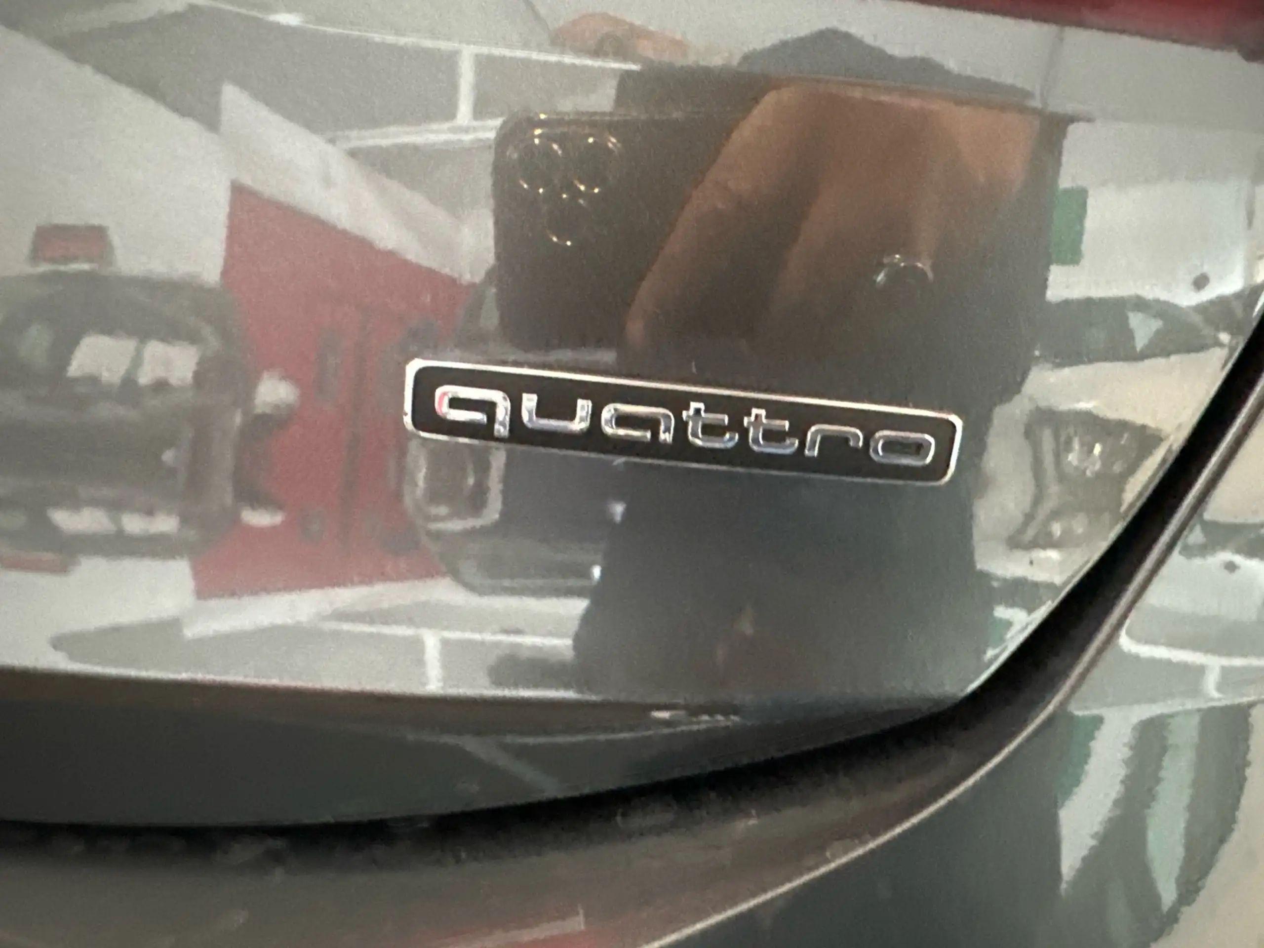 Audi - Q3