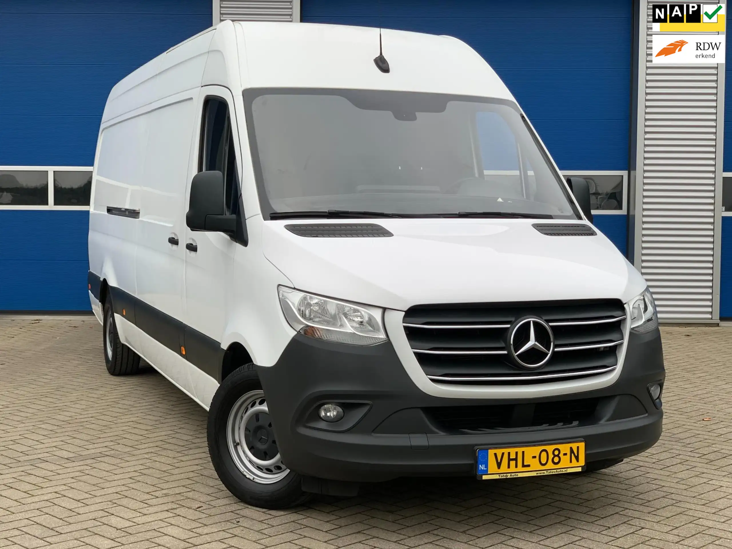 Mercedes-Benz - Sprinter