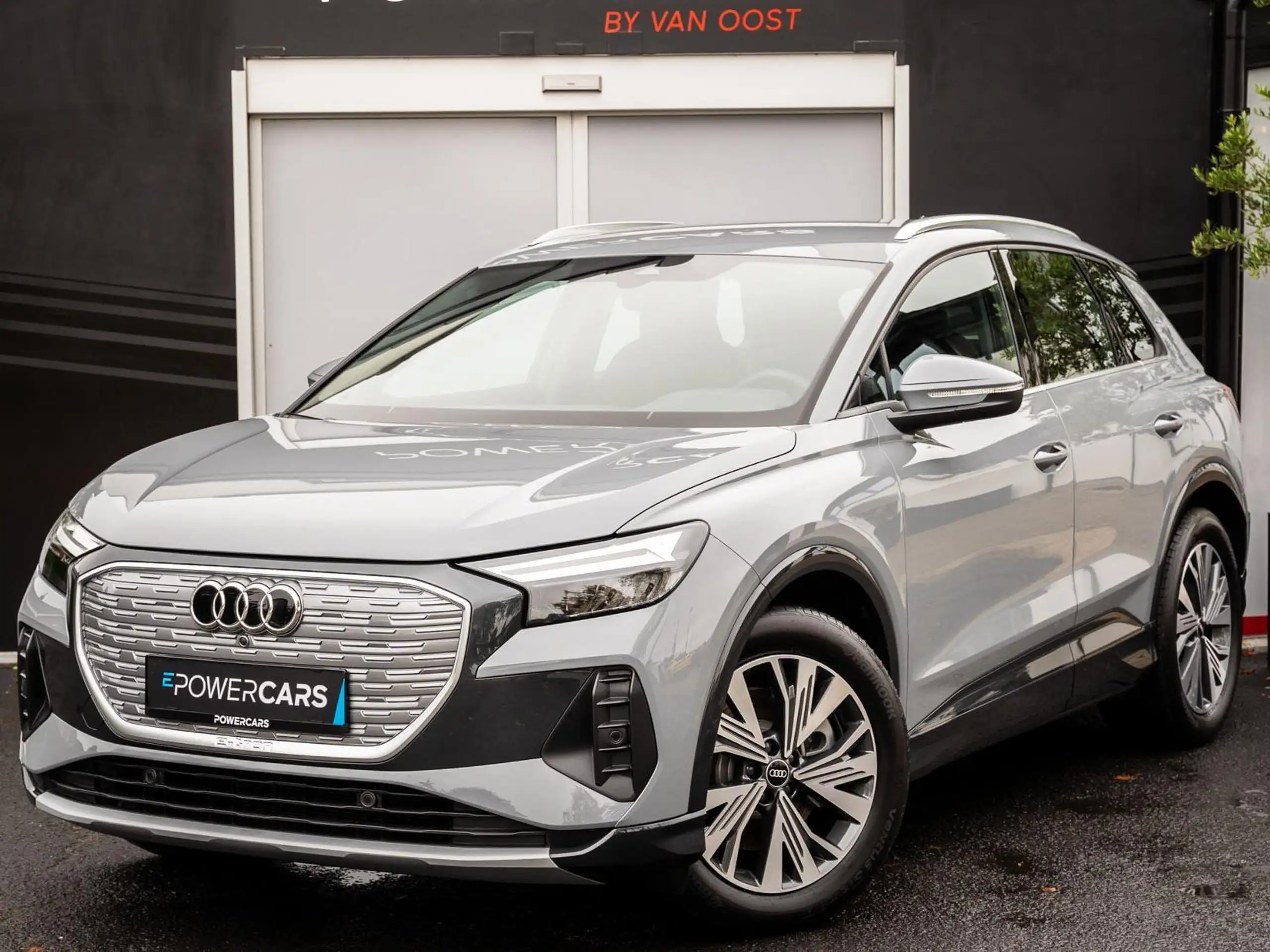 Audi - Q4 e-tron