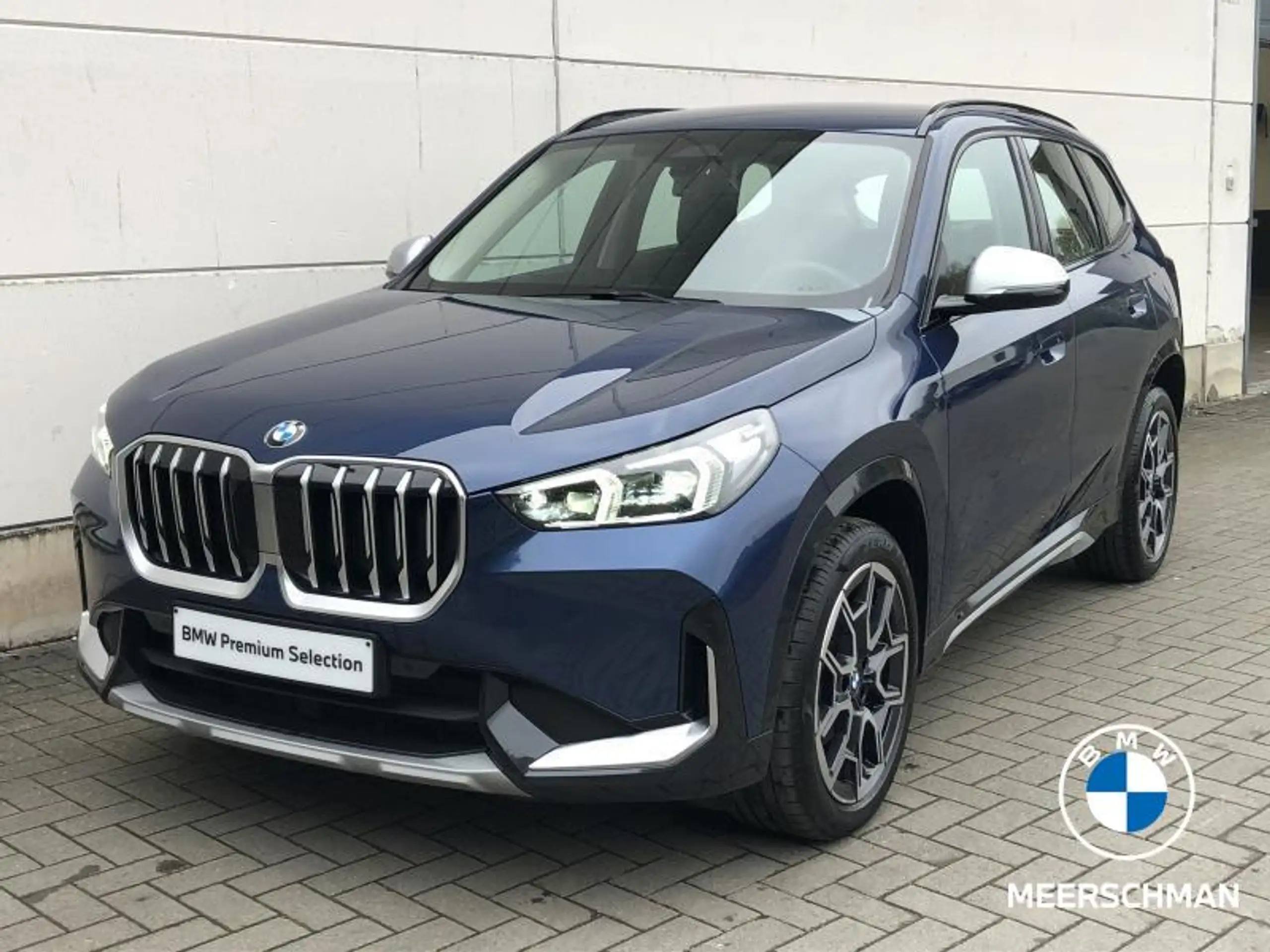 BMW - X1