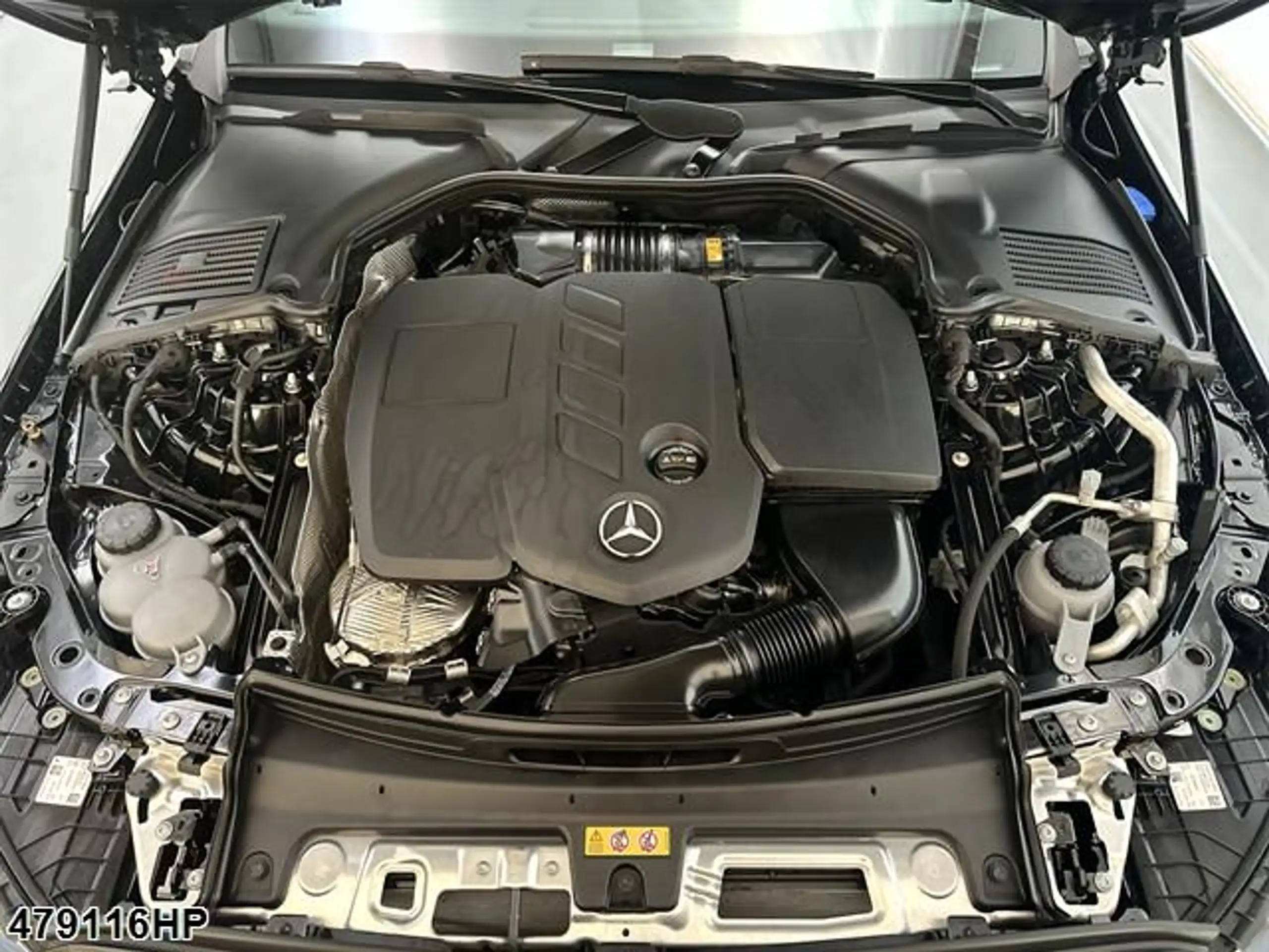 Mercedes-Benz - C 220