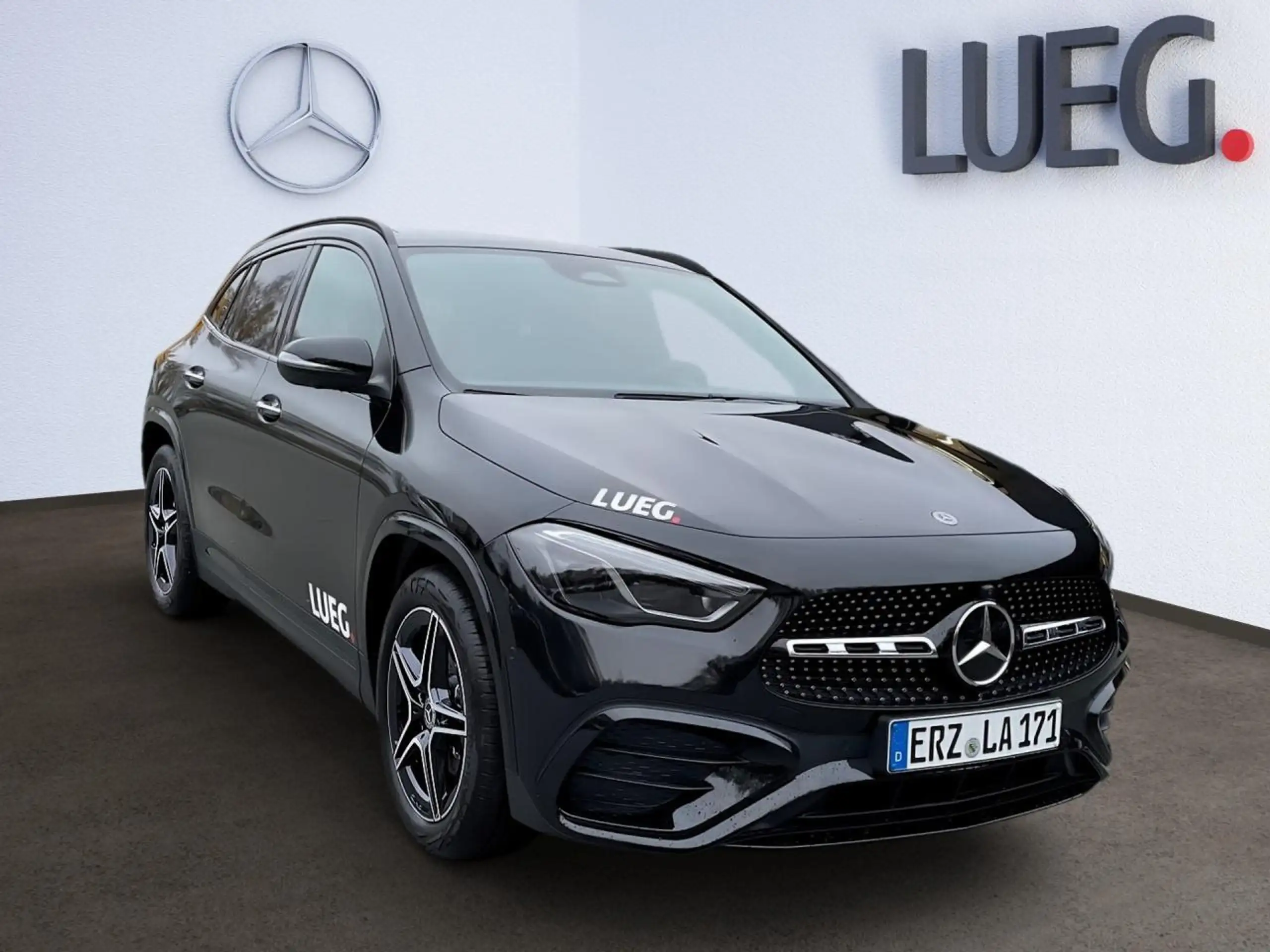 Mercedes-Benz - GLA 200