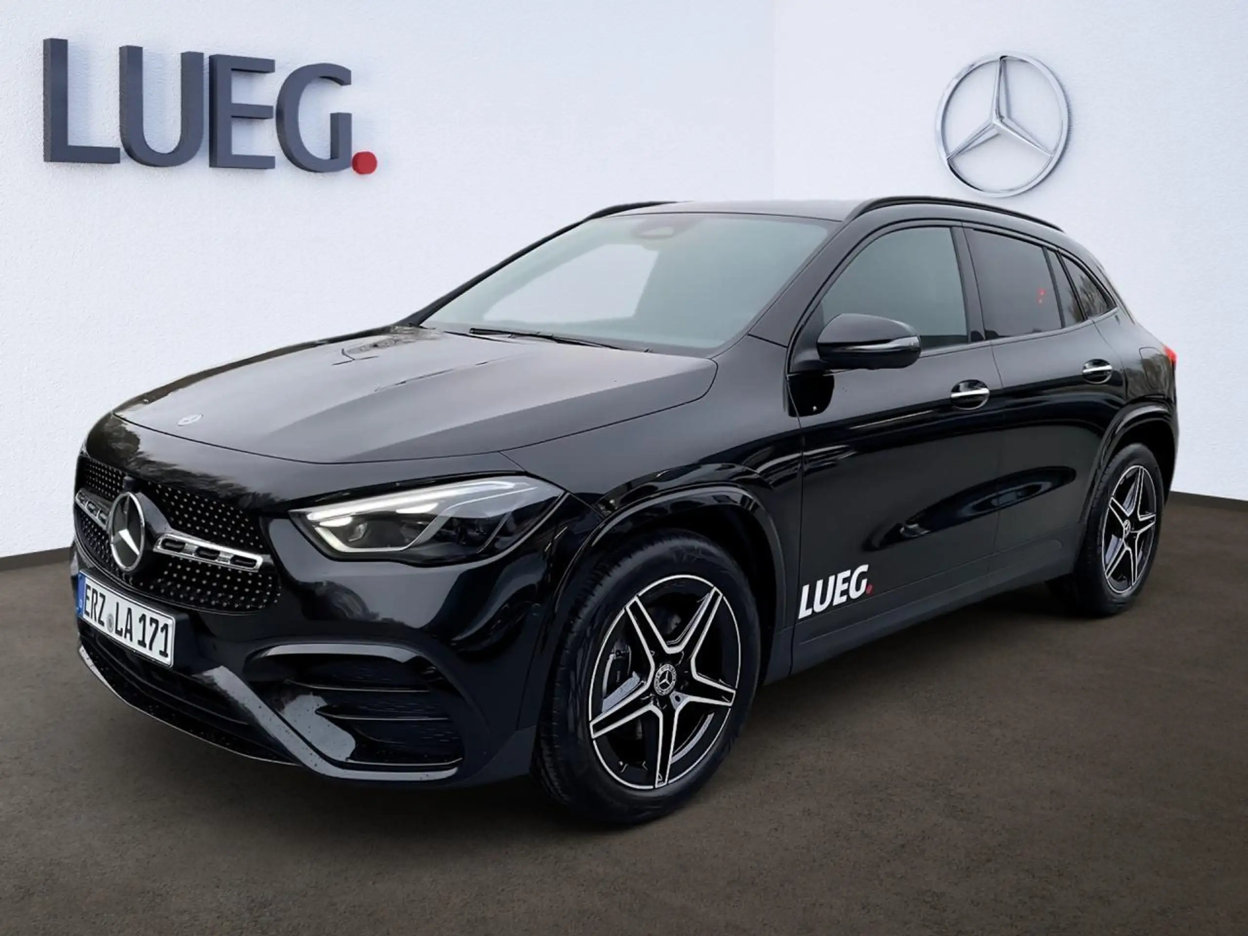 Mercedes-Benz - GLA 200