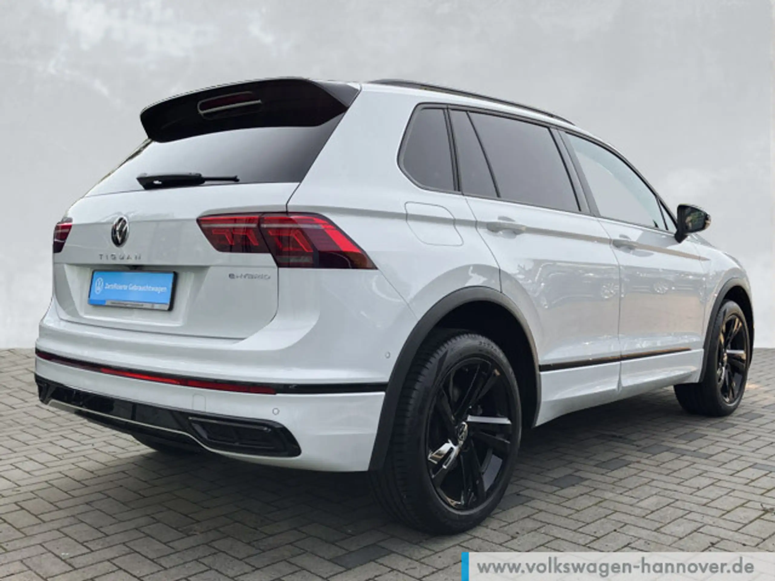 Volkswagen - Tiguan