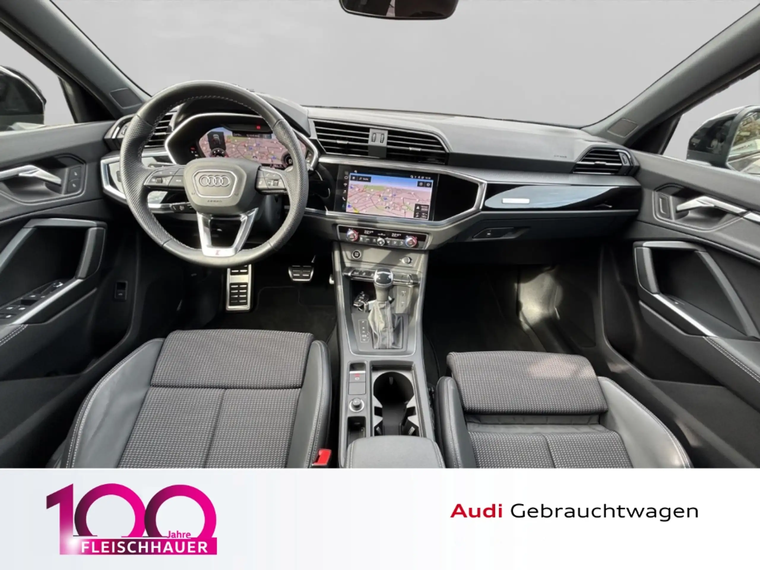 Audi - Q3