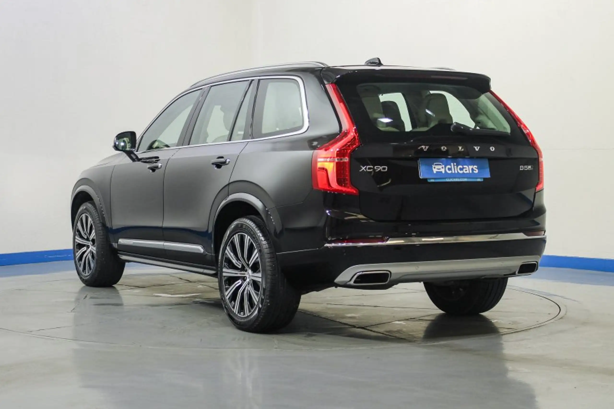 Volvo - XC90