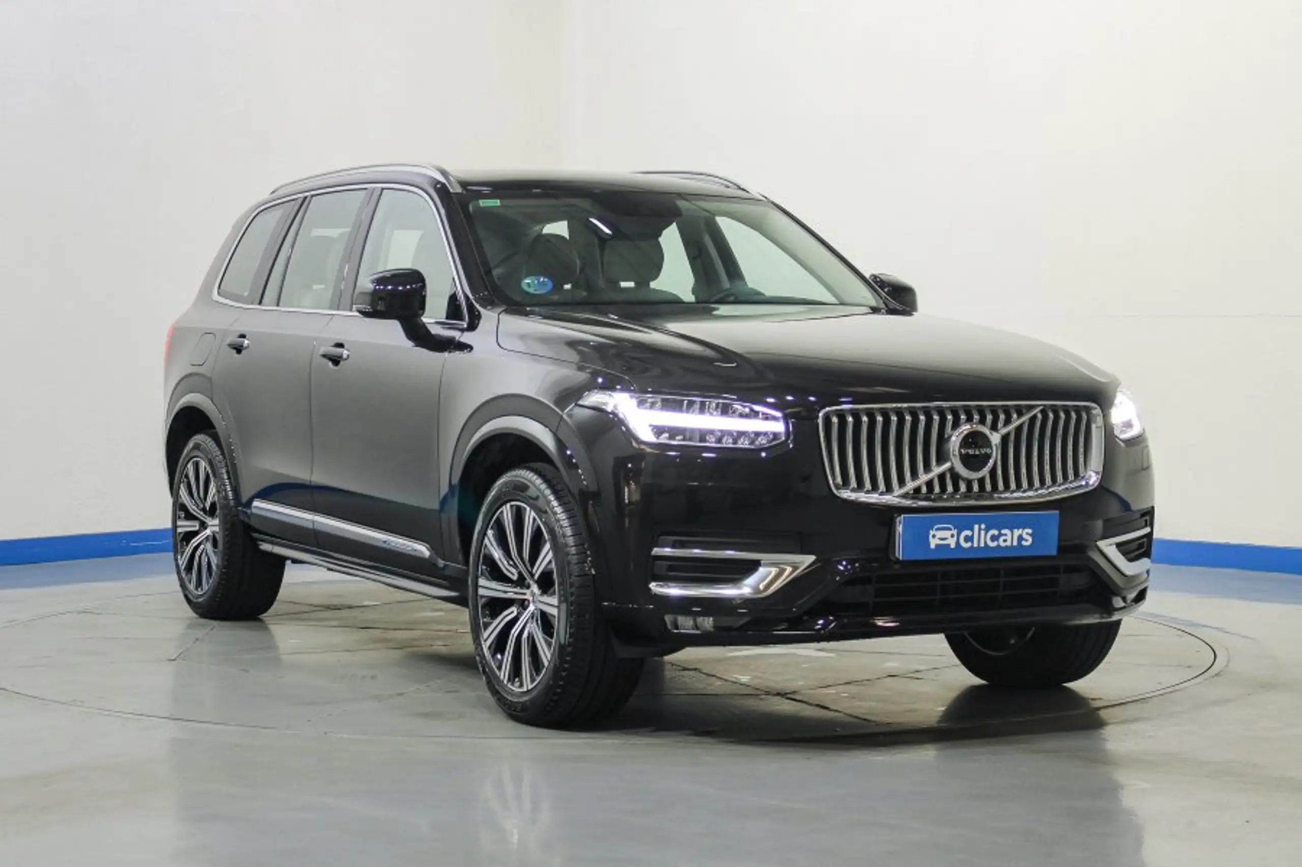 Volvo - XC90