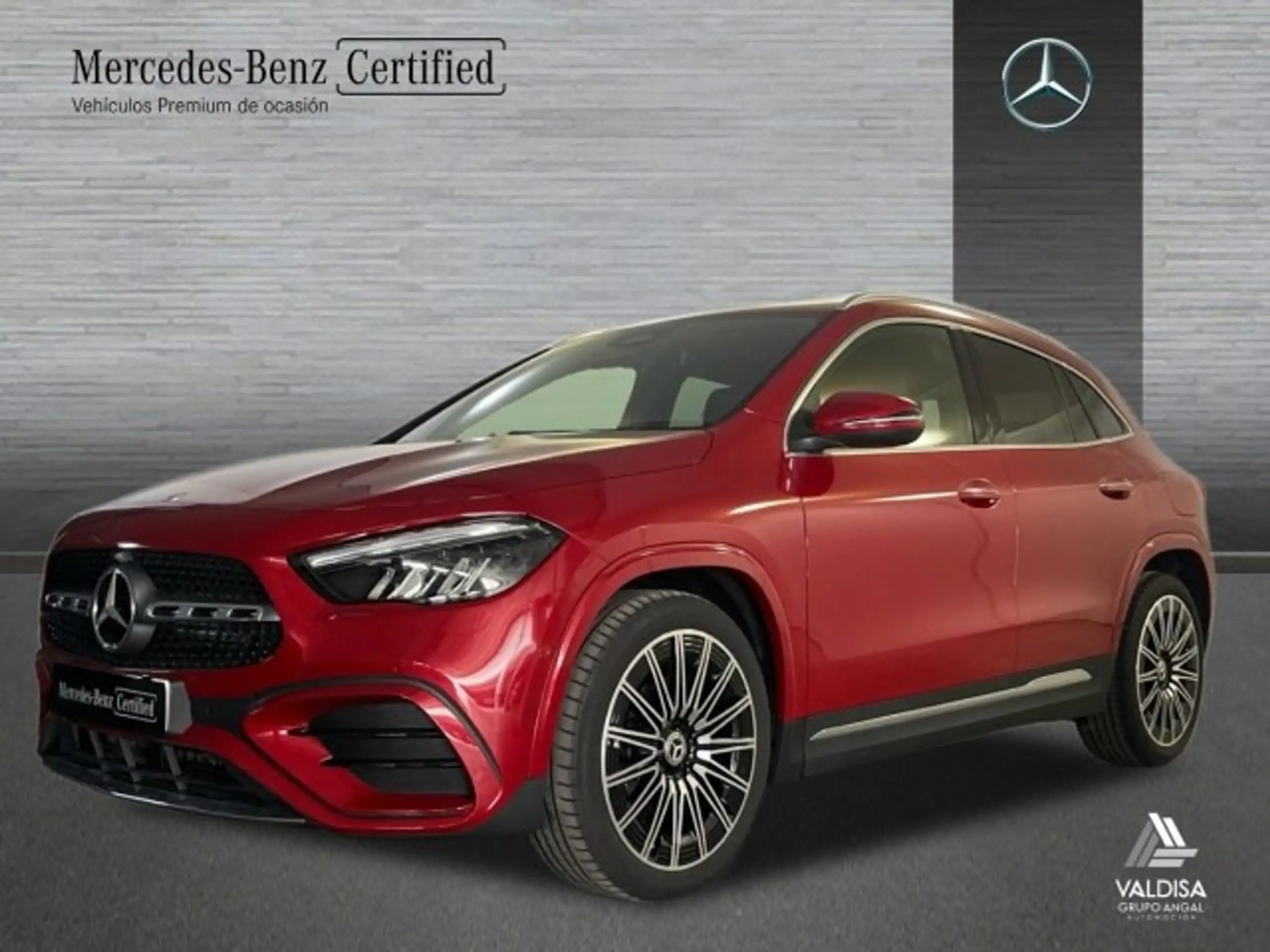 Mercedes-Benz - GLA 200