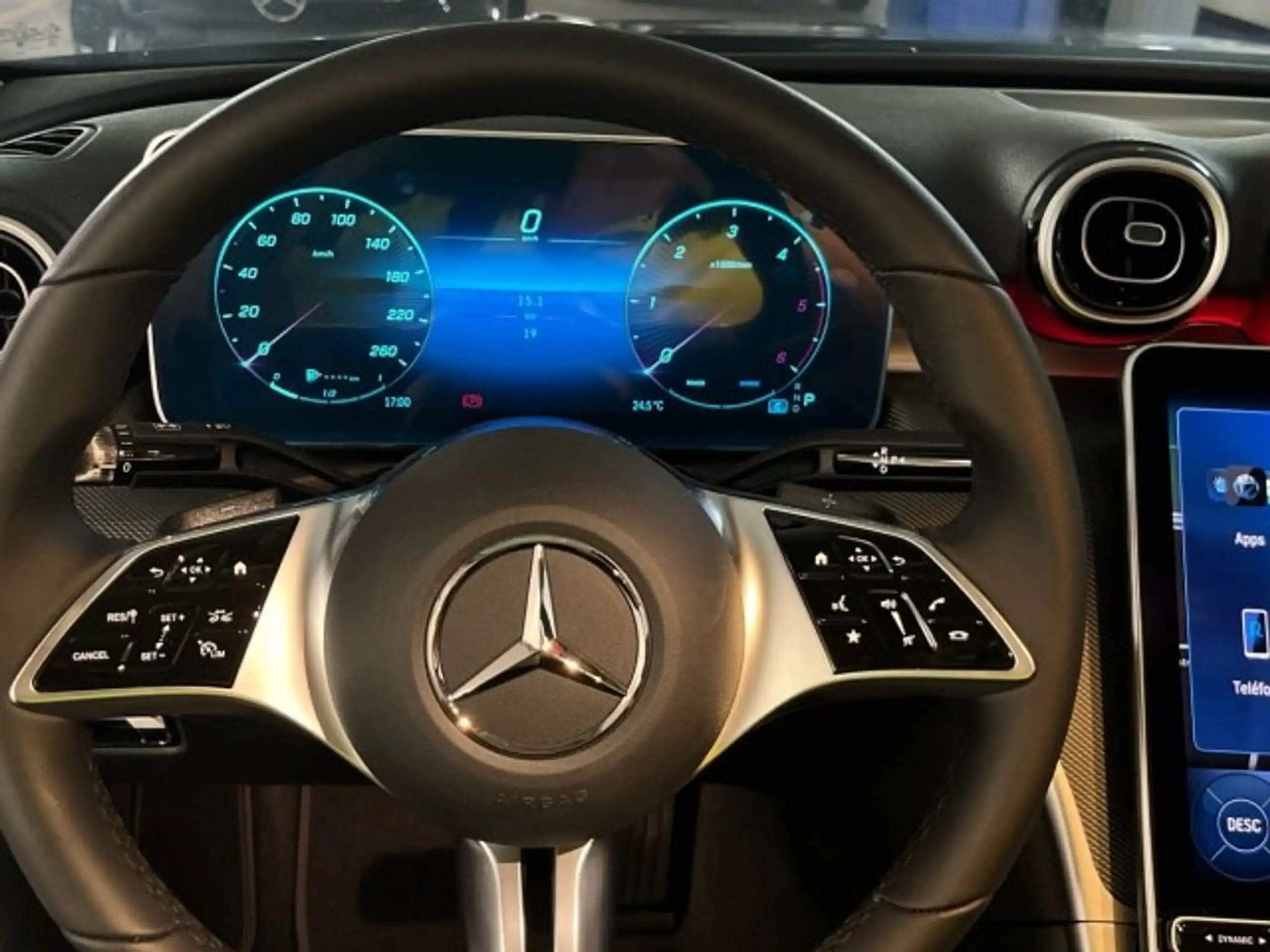 Mercedes-Benz - C 220