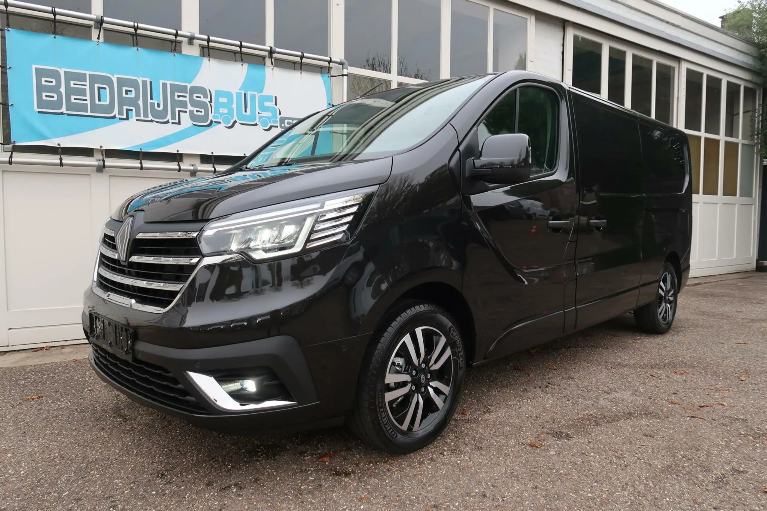 Renault - Trafic