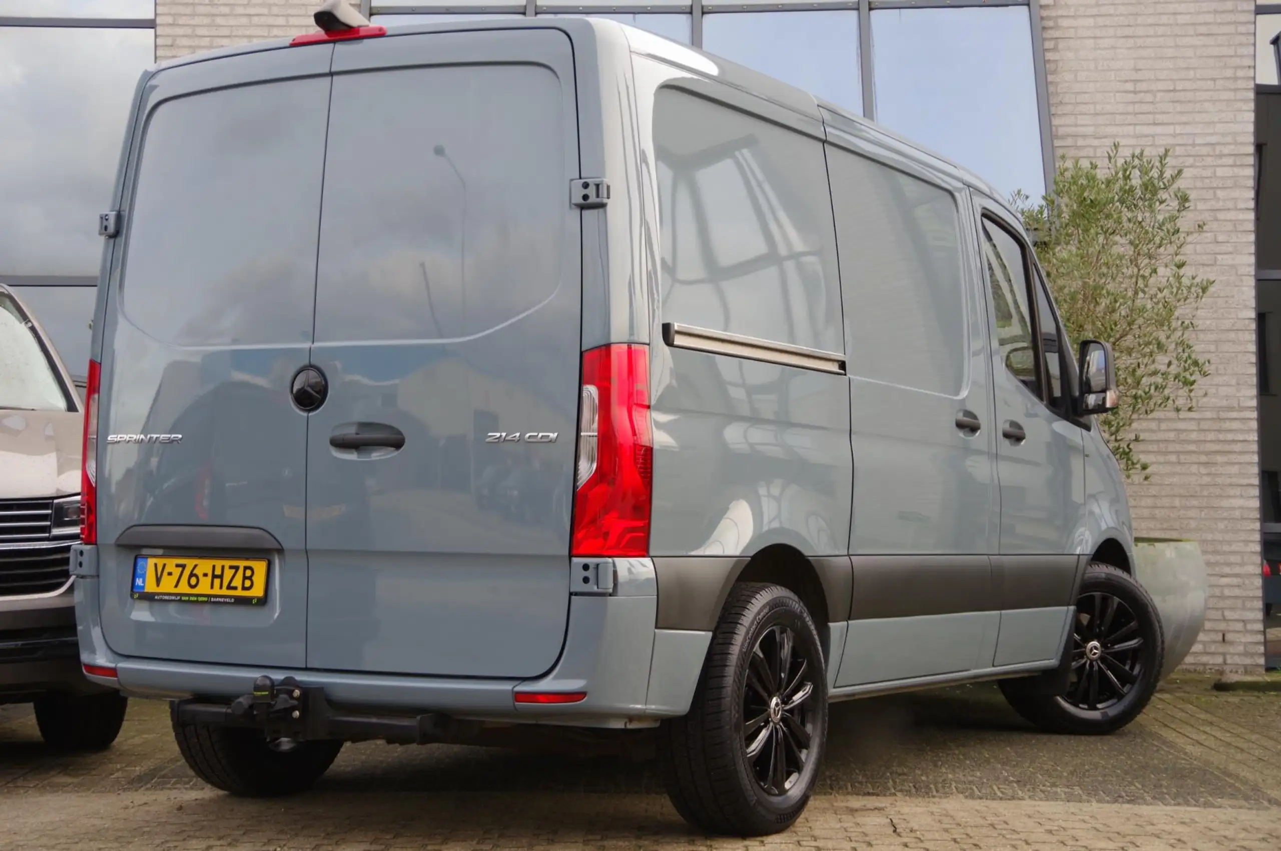 Mercedes-Benz - Sprinter