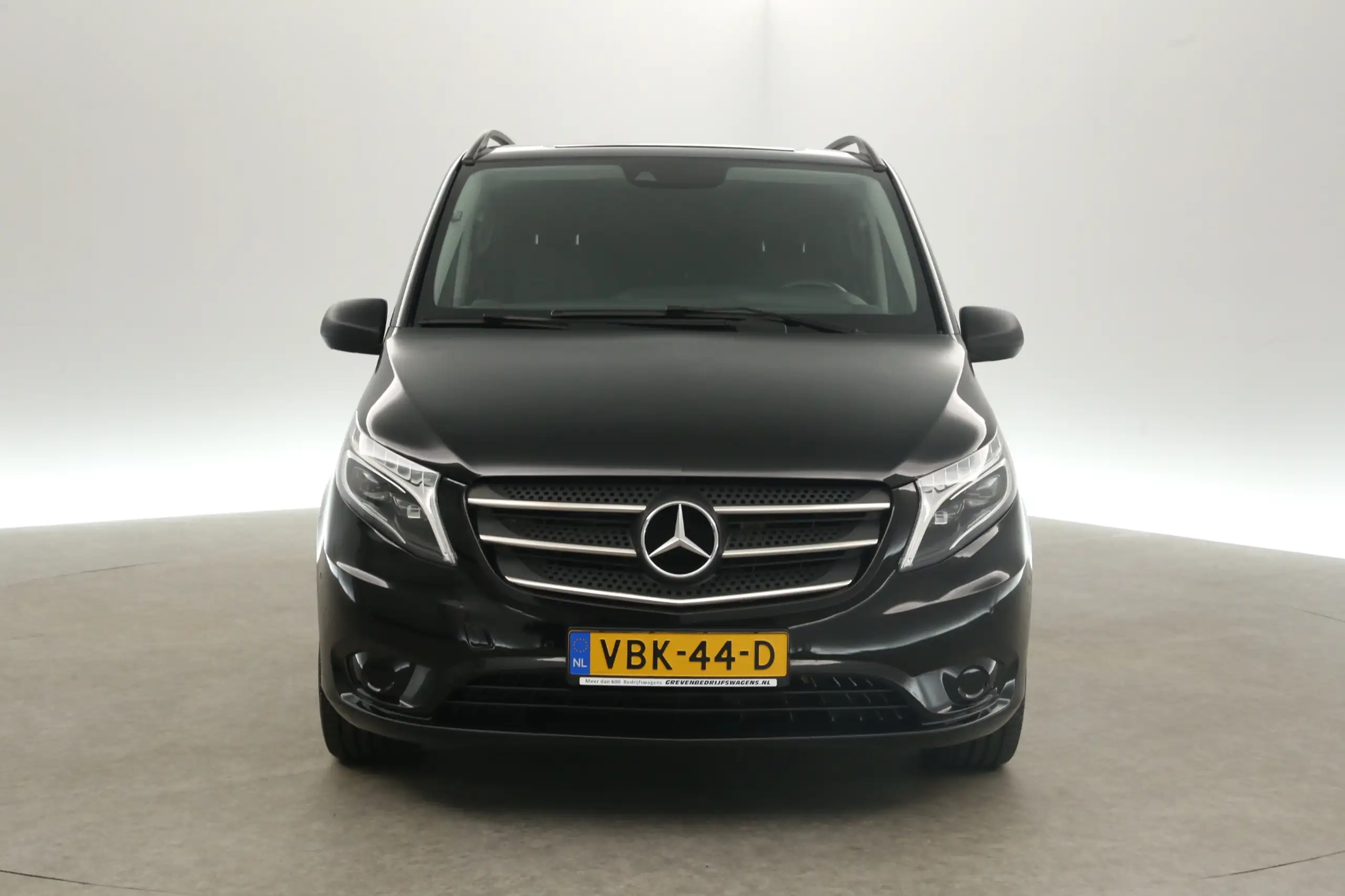 Mercedes-Benz - Vito