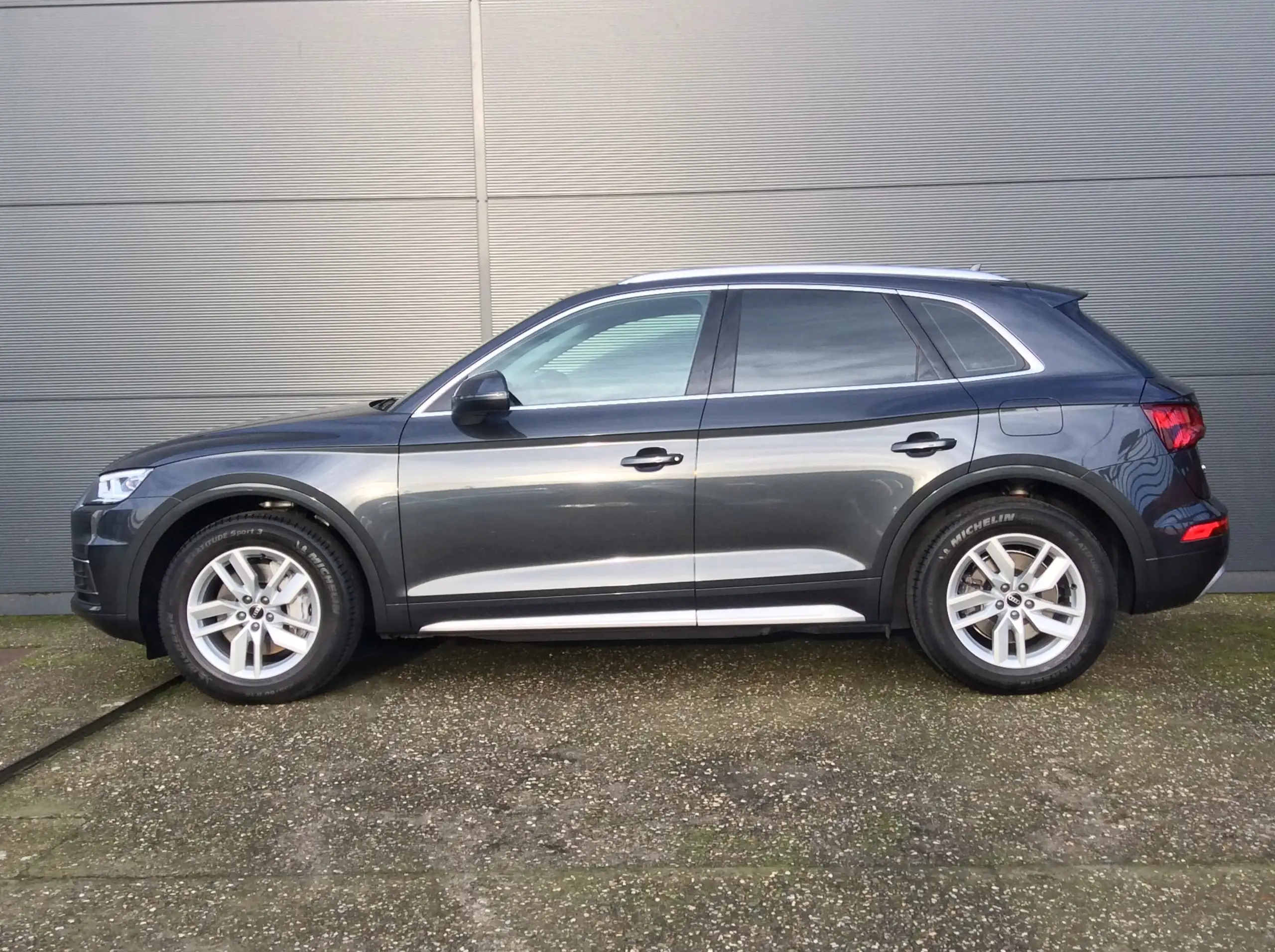 Audi - Q5