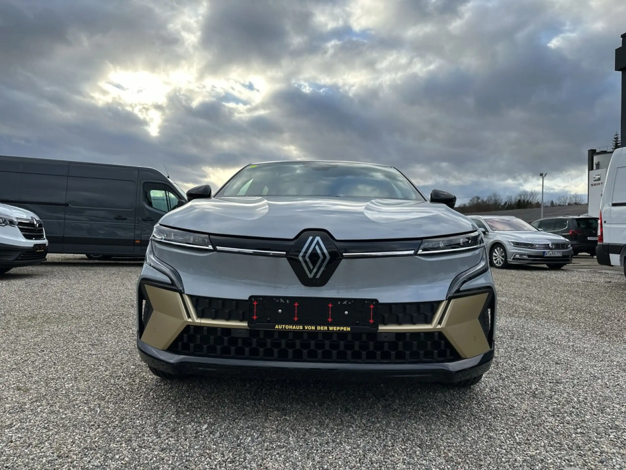 Renault - Megane E-Tech