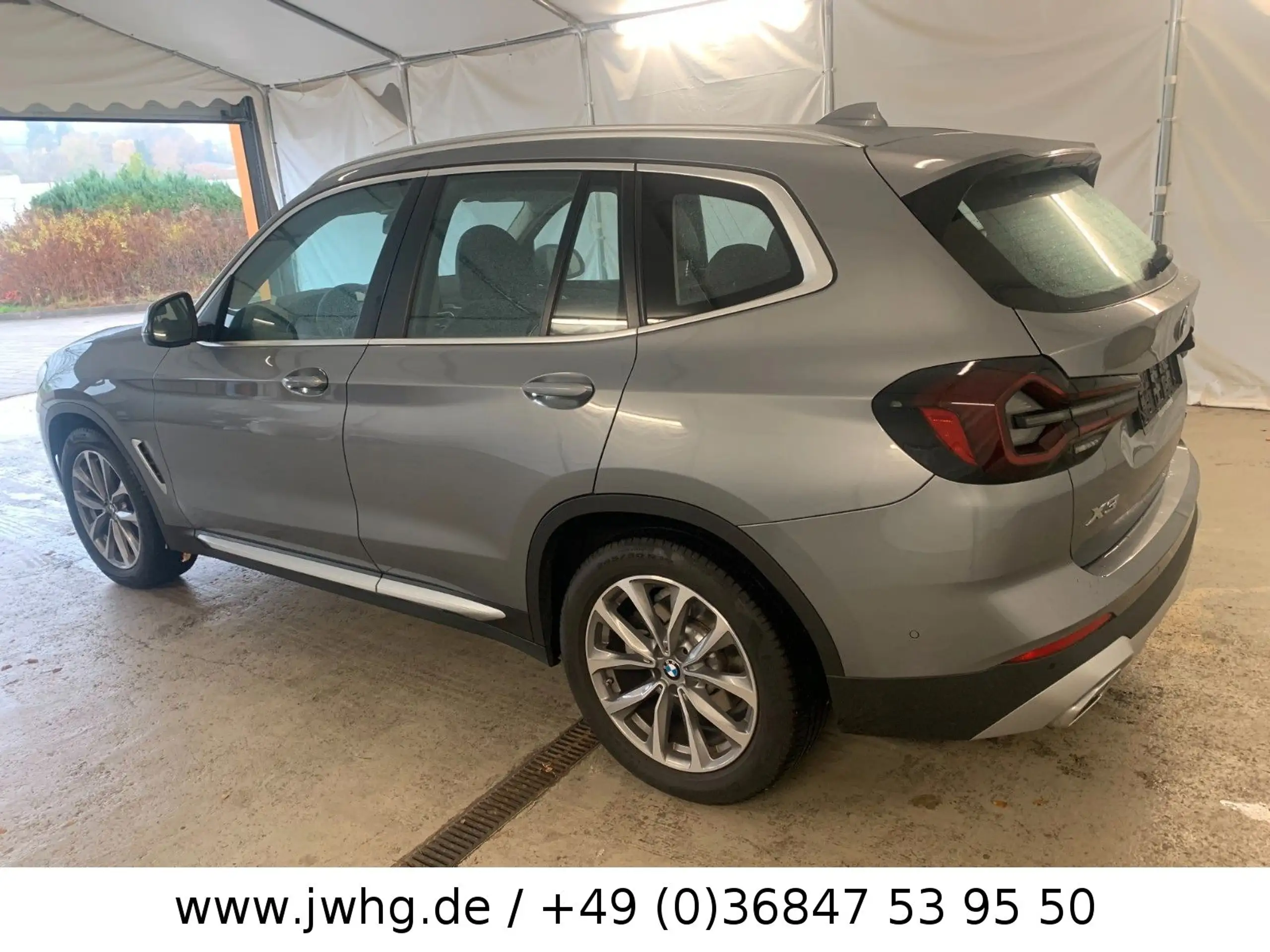 BMW - X3