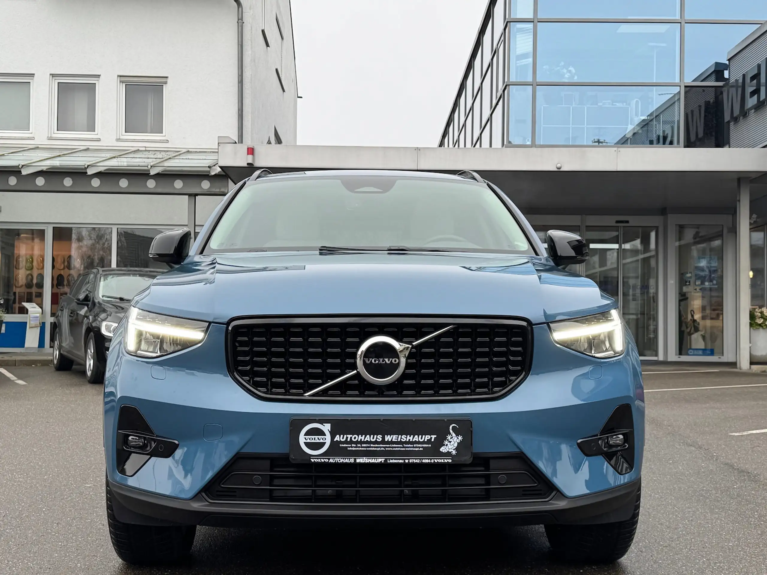 Volvo - XC40