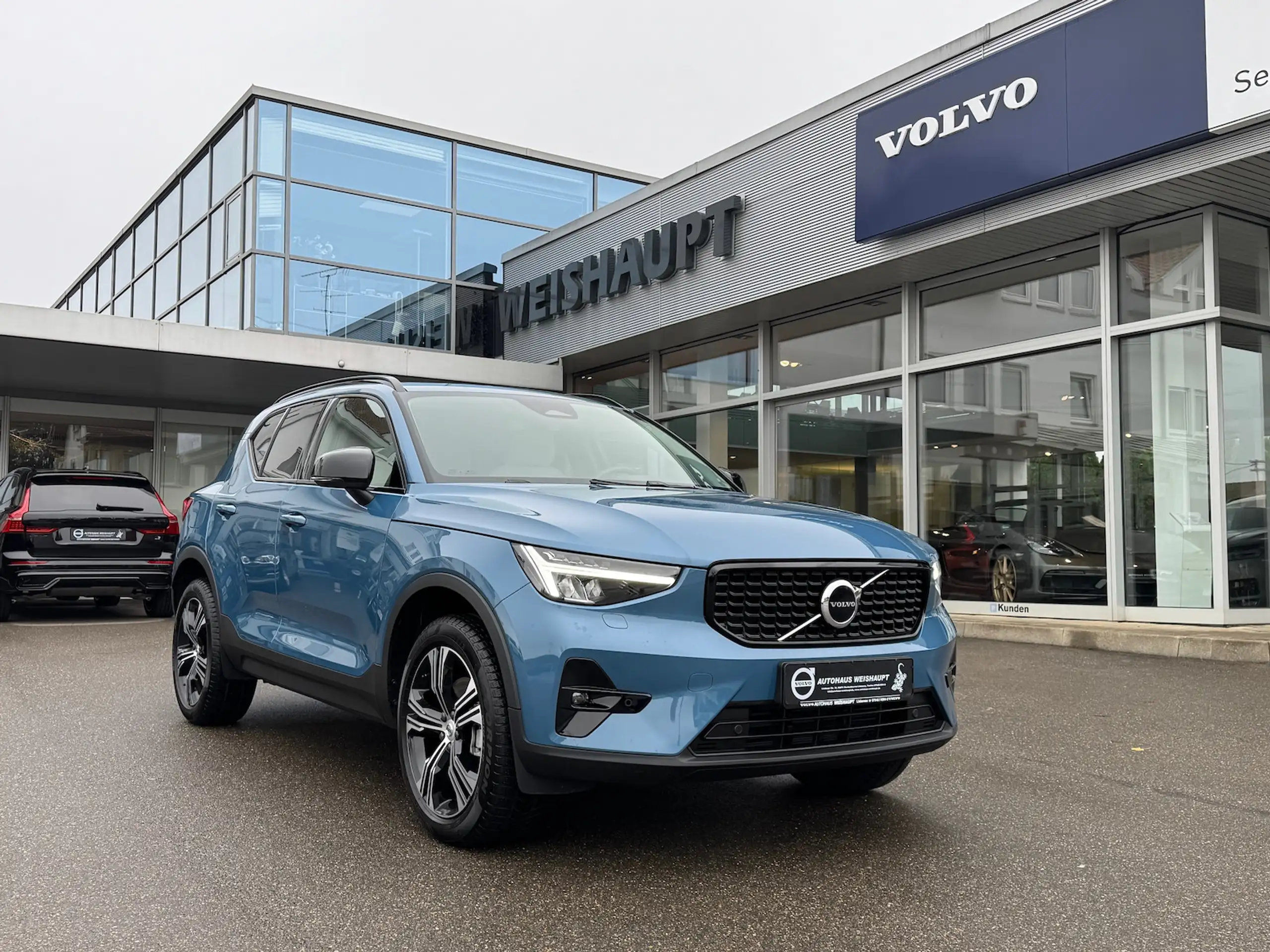 Volvo - XC40