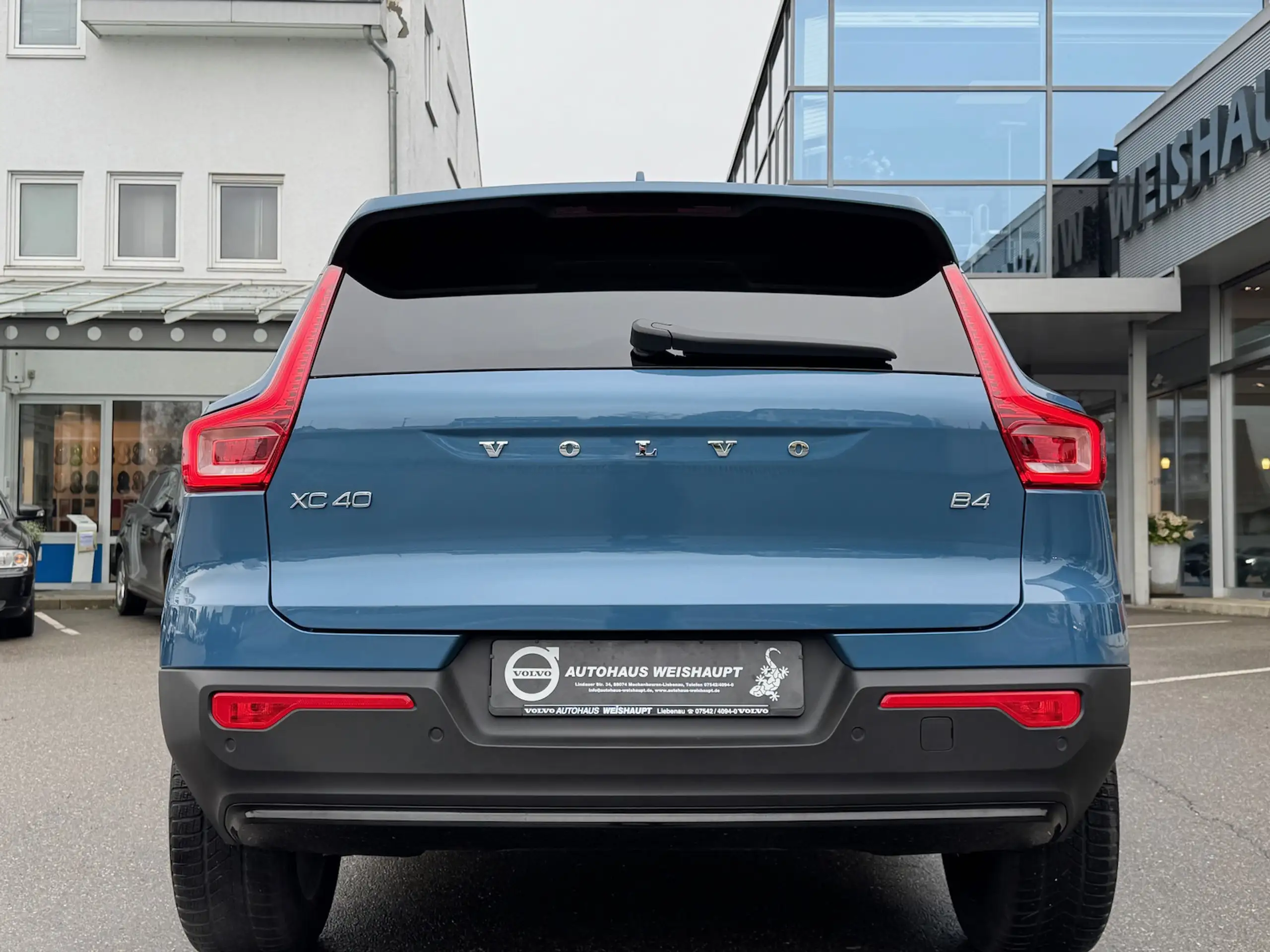 Volvo - XC40