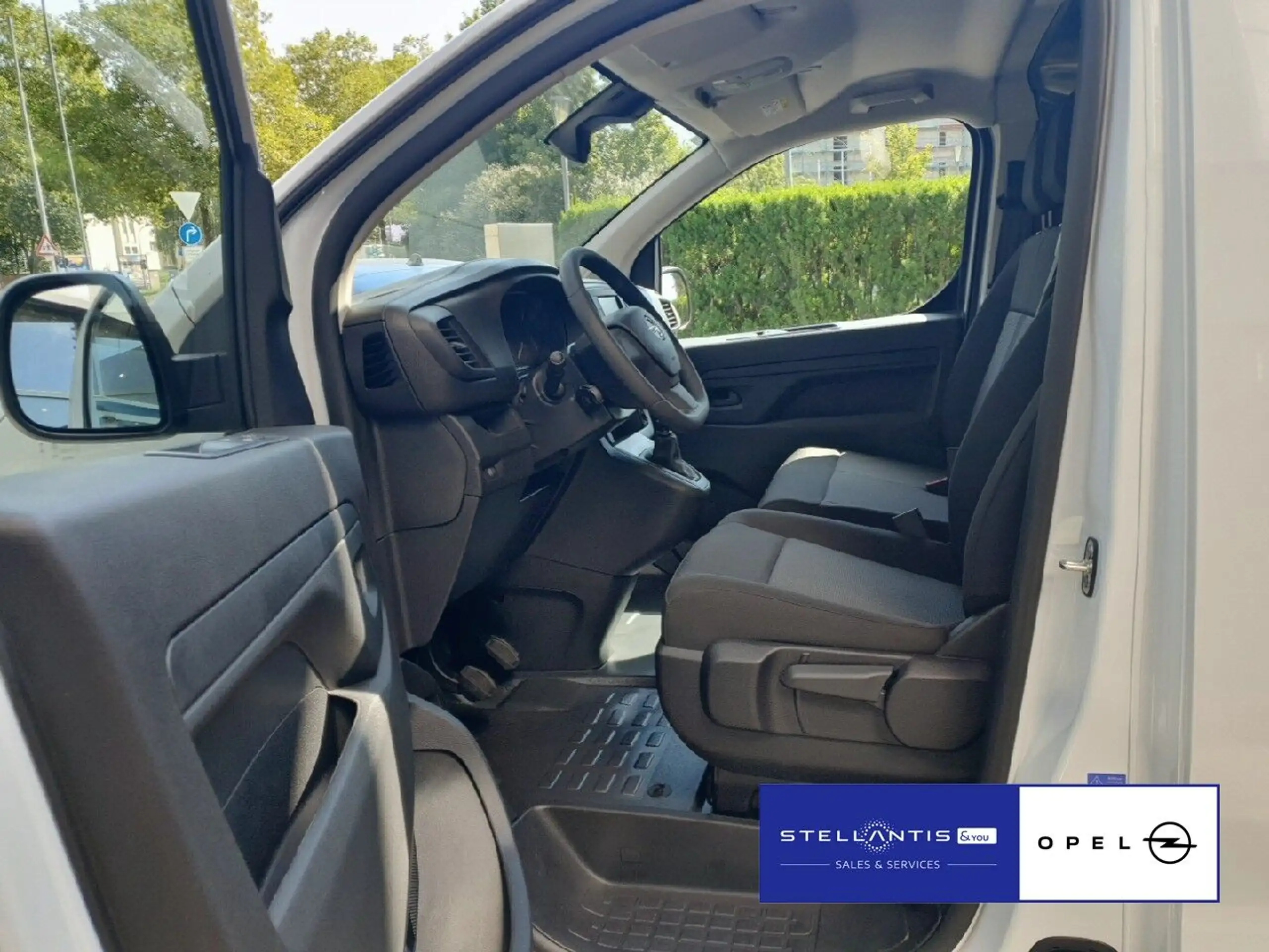 Opel - Vivaro