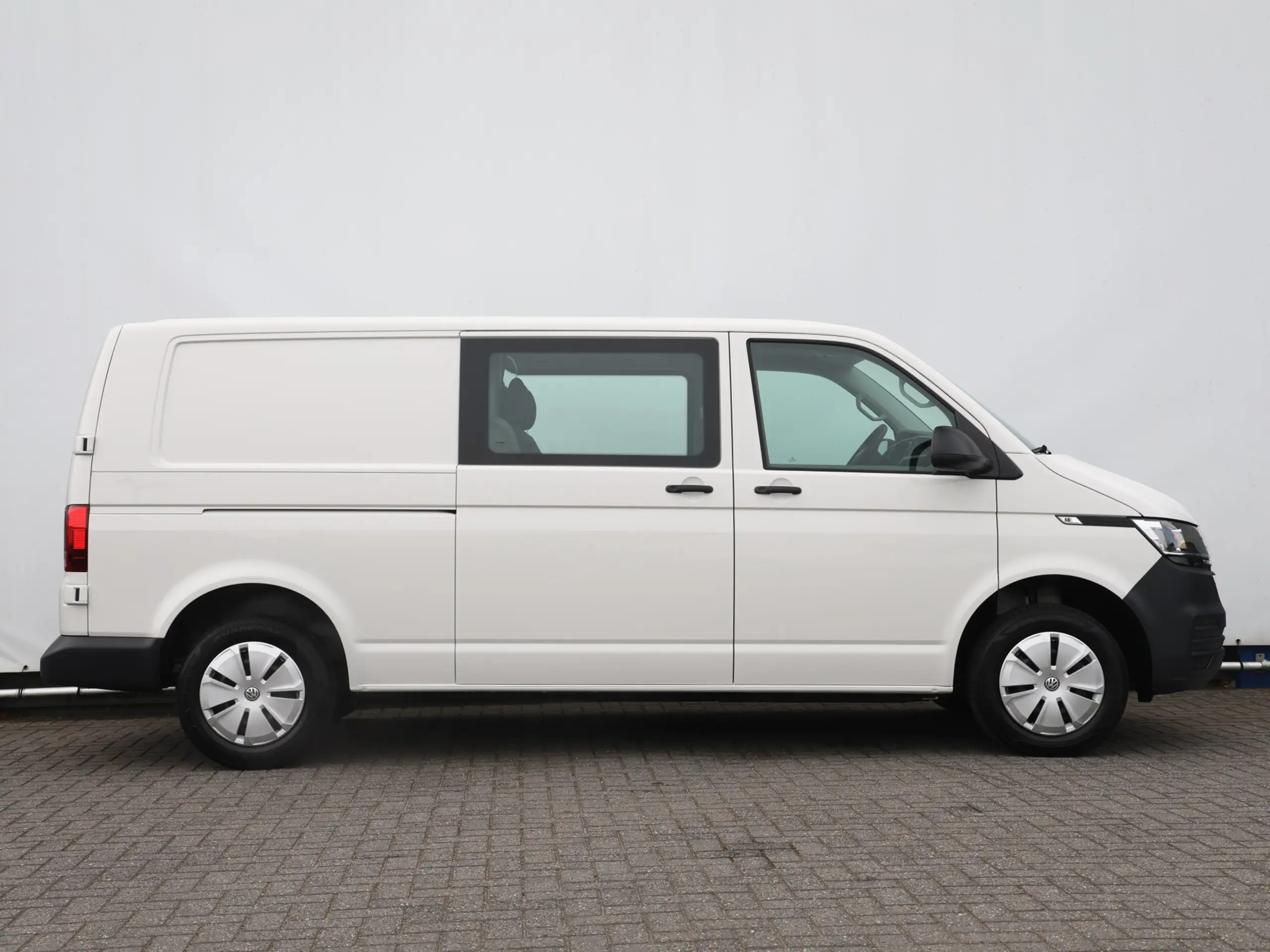 Volkswagen - T6.1 Transporter