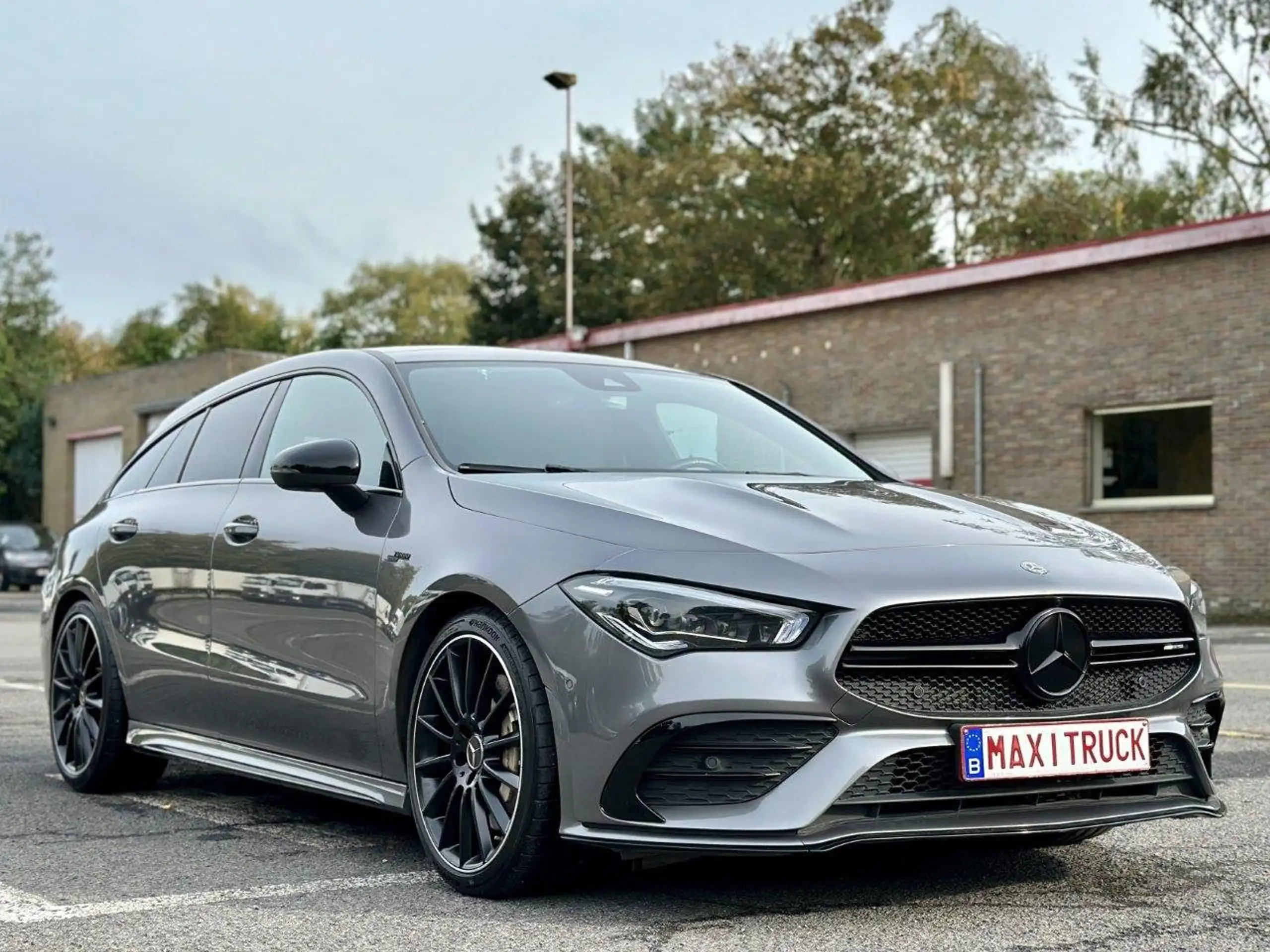 Mercedes-Benz - CLA 35 AMG