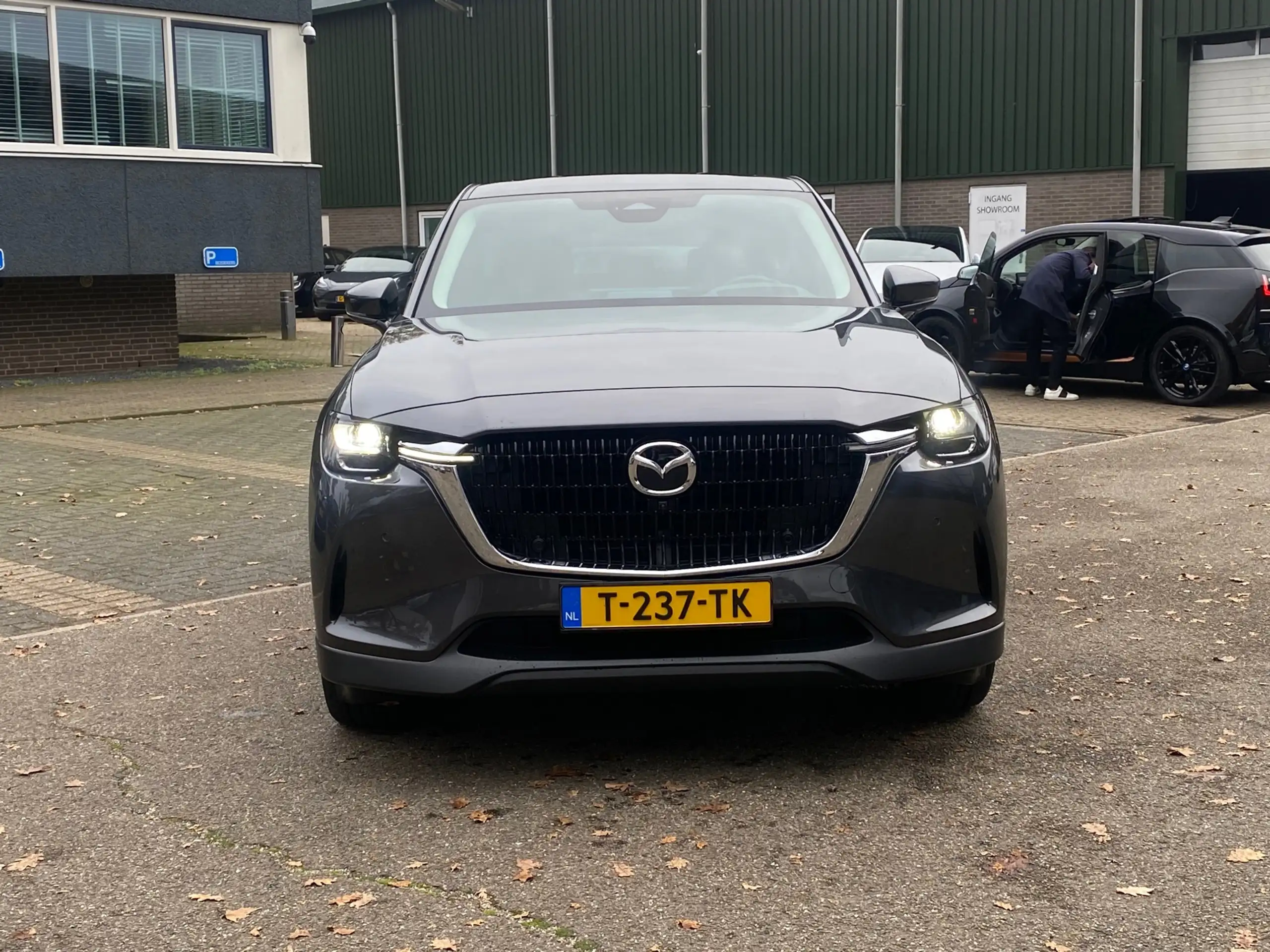 Mazda - CX-60