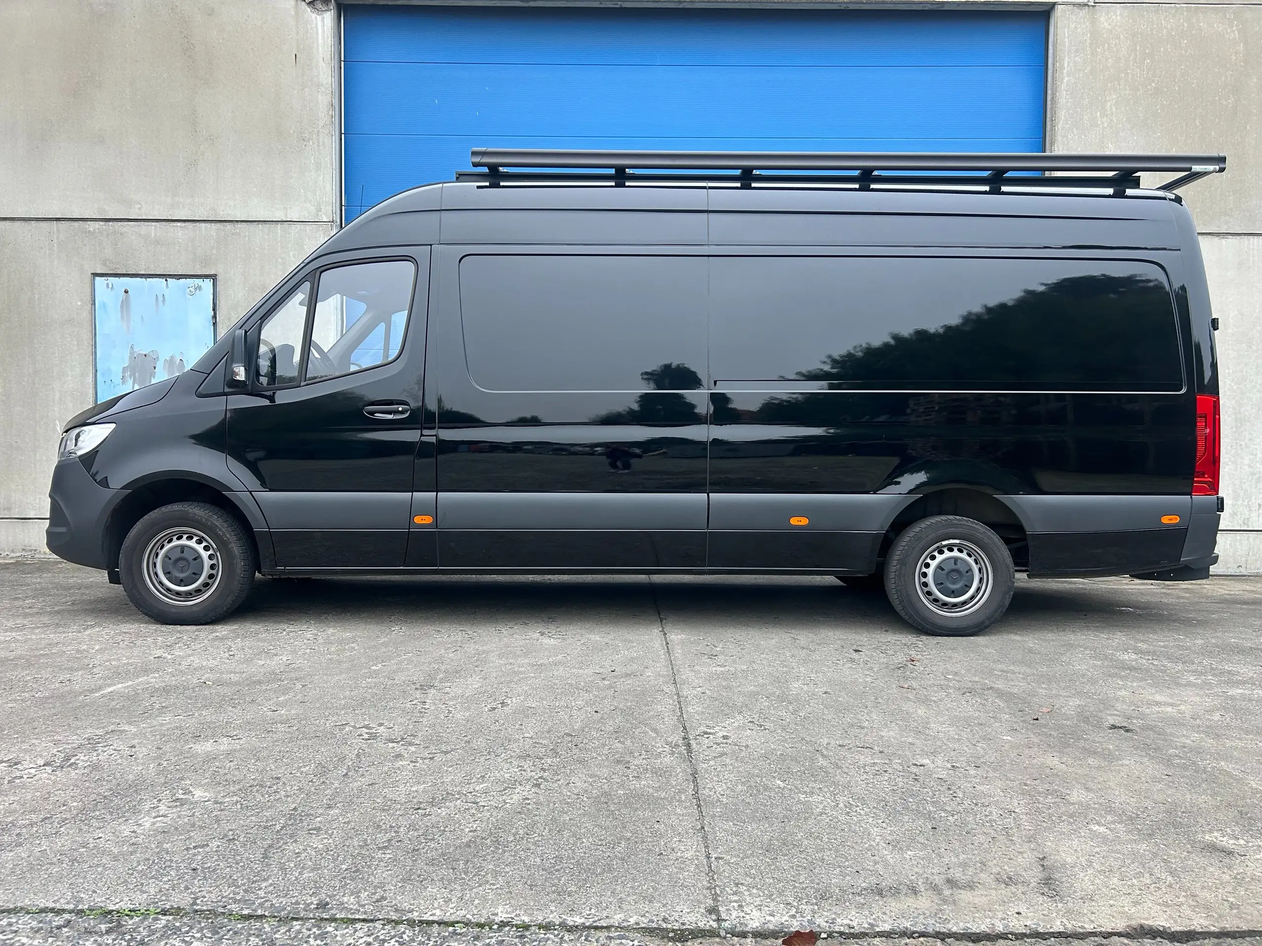 Mercedes-Benz - Sprinter