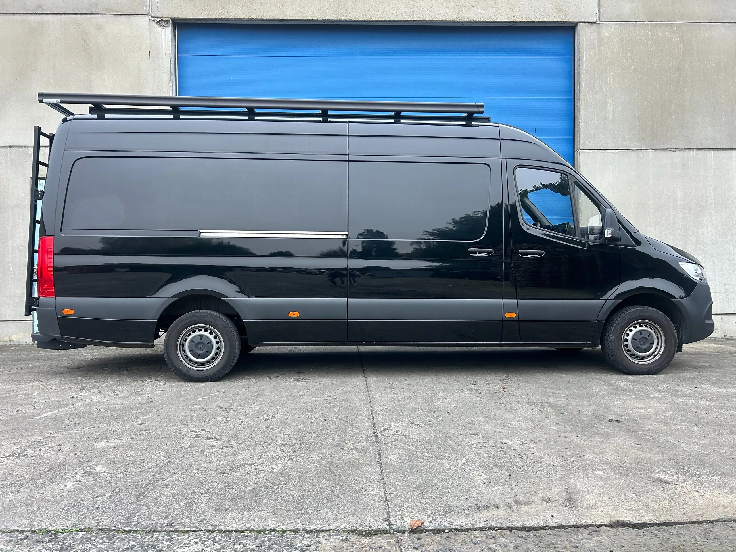 Mercedes-Benz - Sprinter