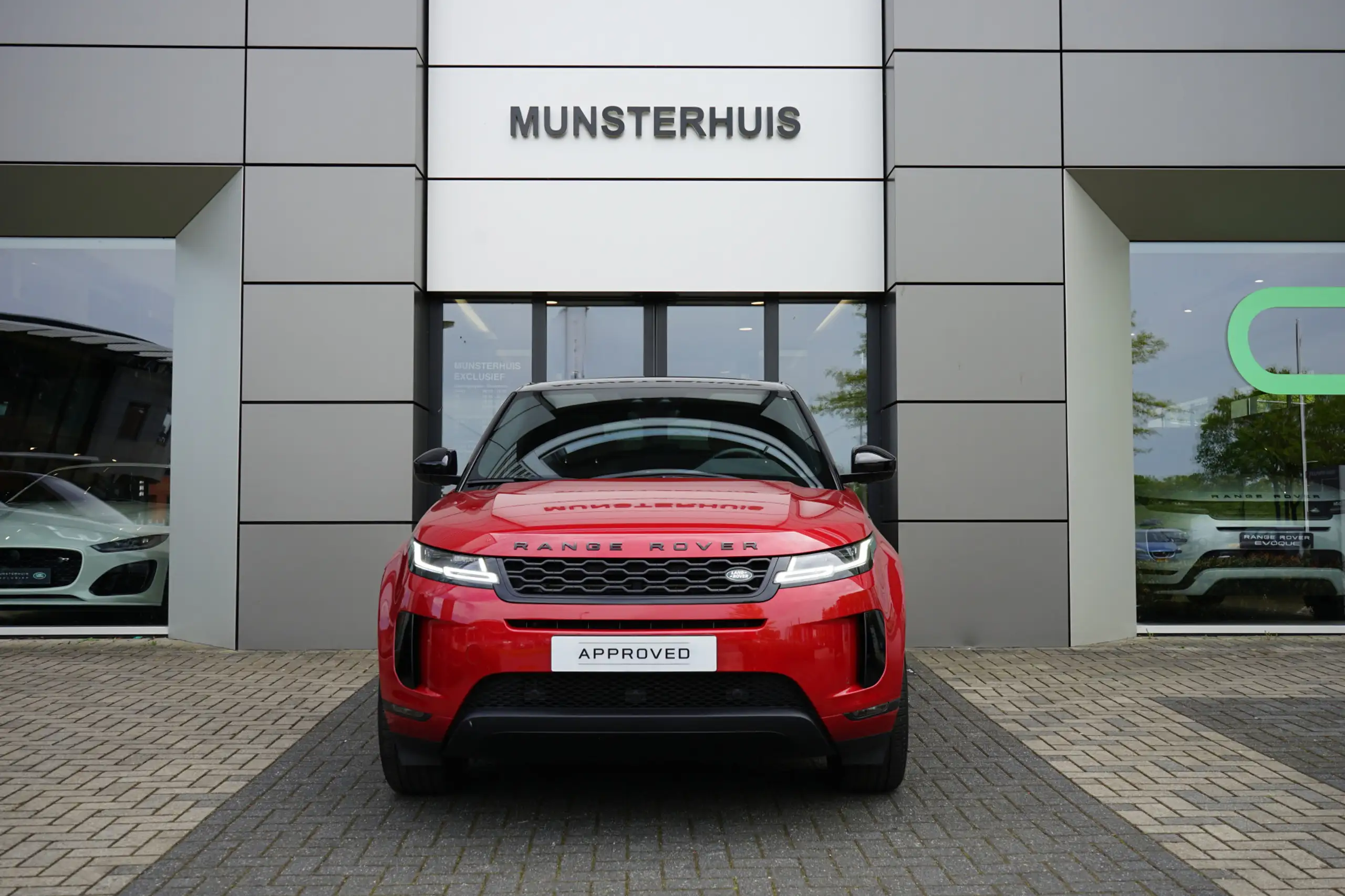 Land Rover - Range Rover Evoque